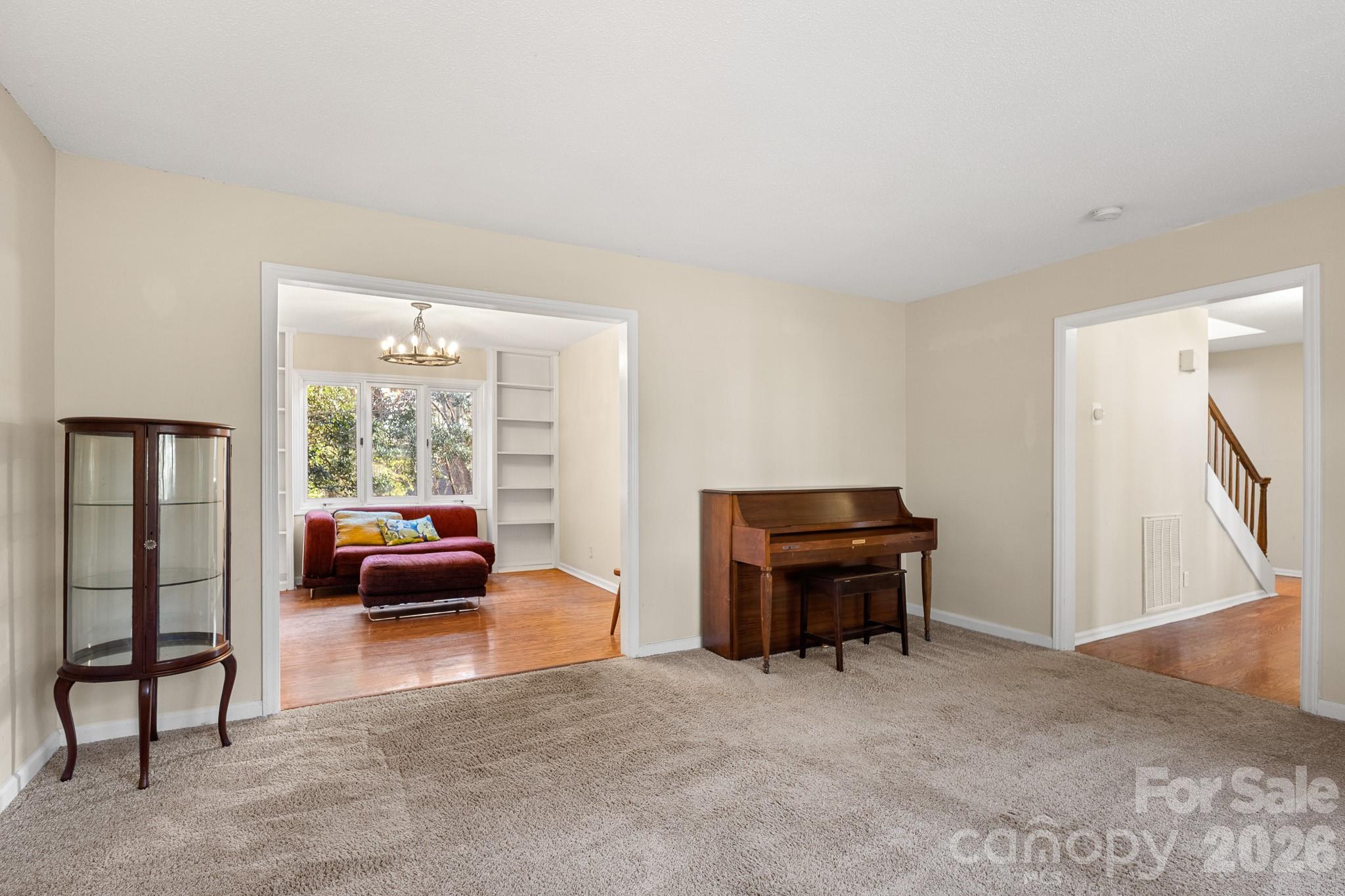 9118 Windjammer Drive — Tega Cay