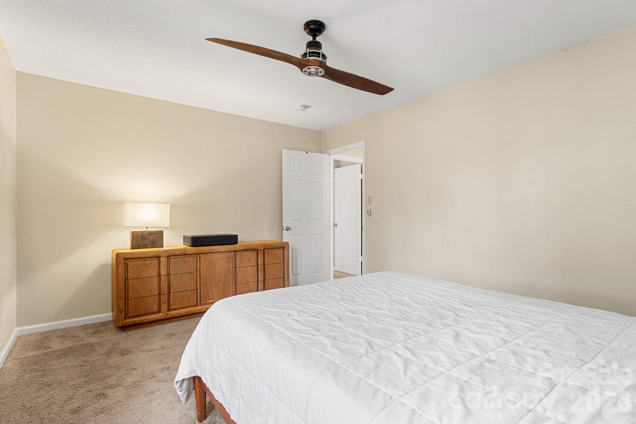 9118 Windjammer Drive — Tega Cay