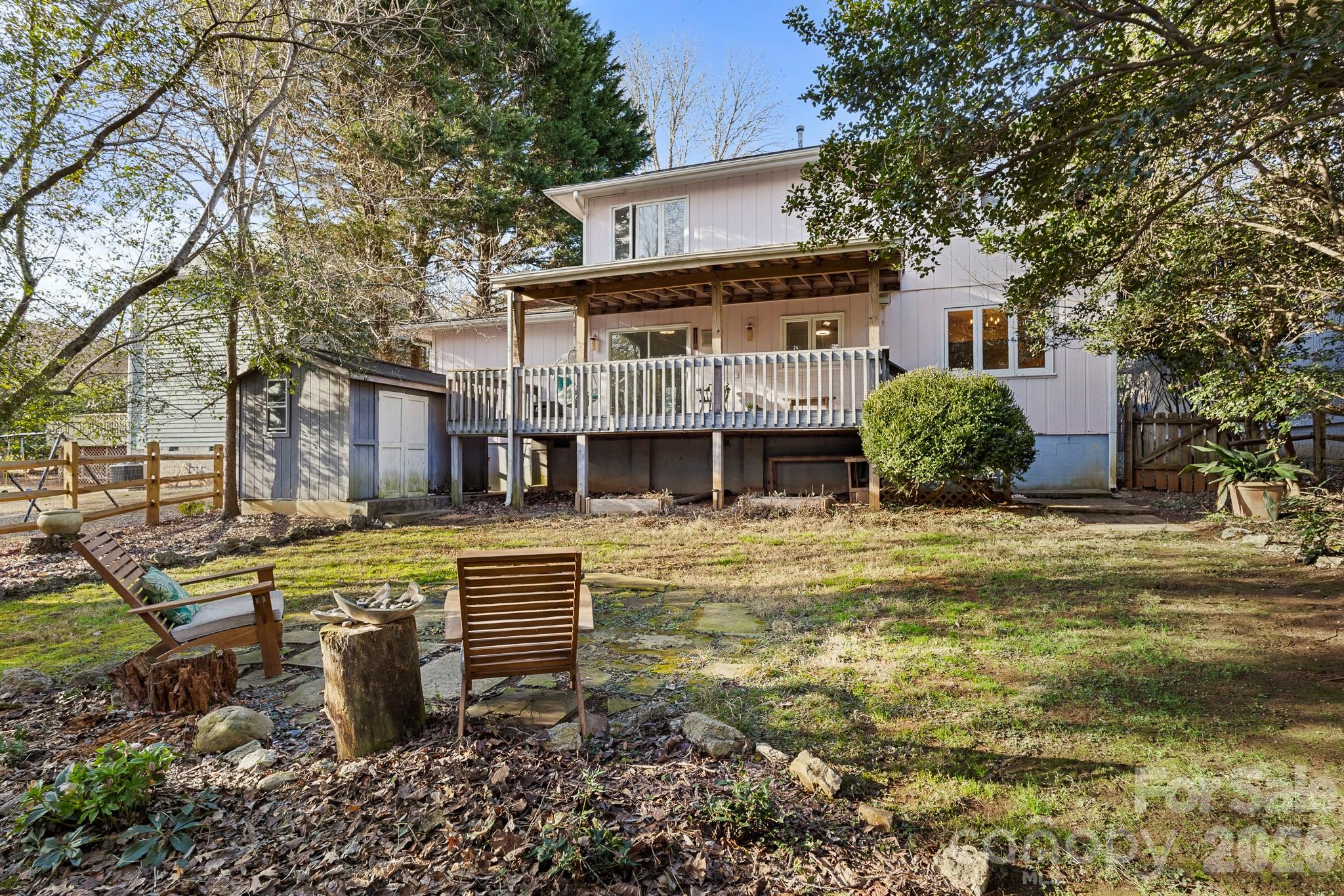 9118 Windjammer Drive — Tega Cay