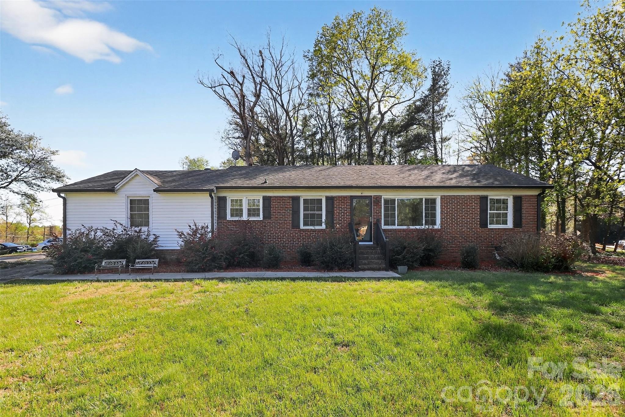 5525 Alpine Lane — Charlotte