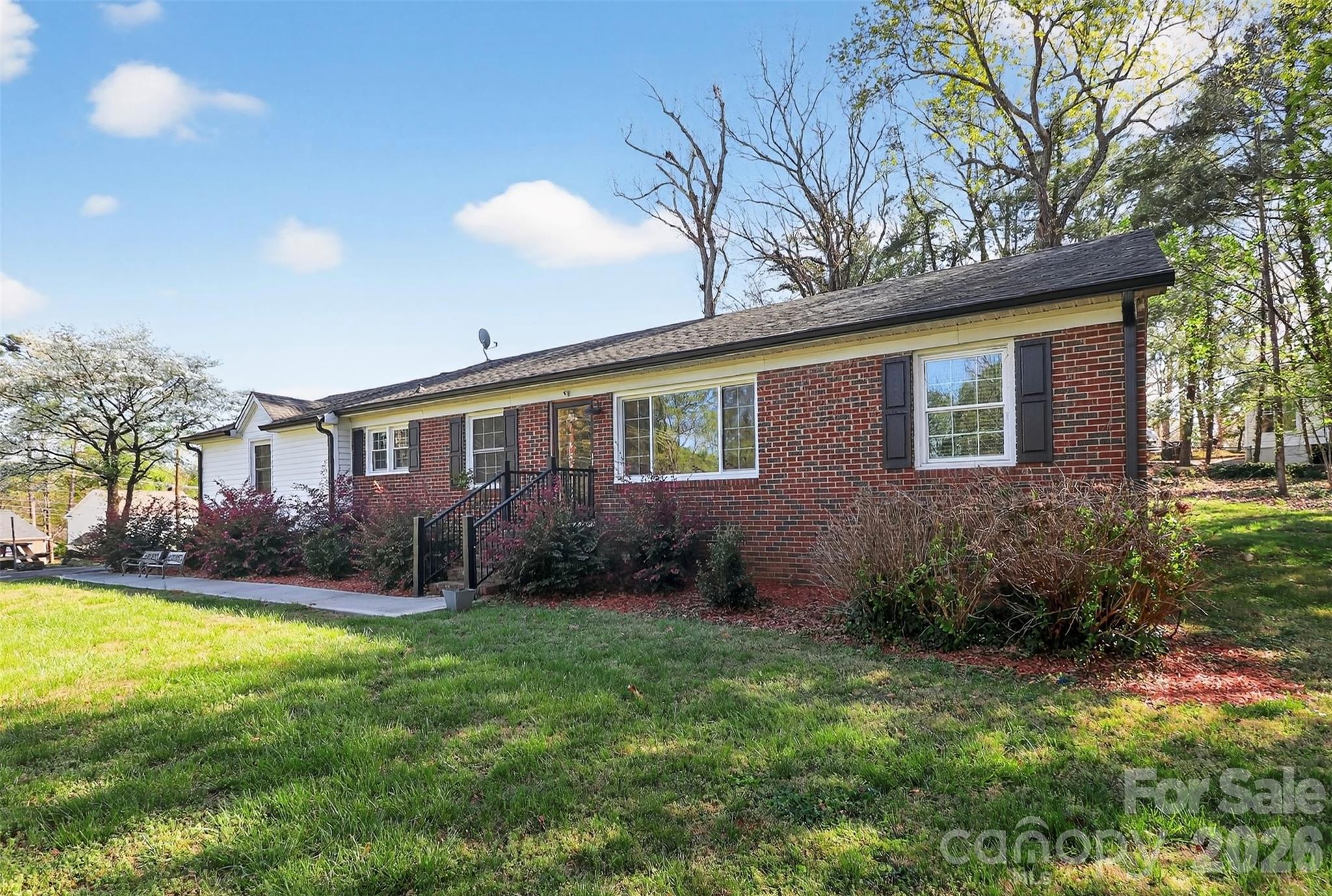 5525 Alpine Lane — Charlotte
