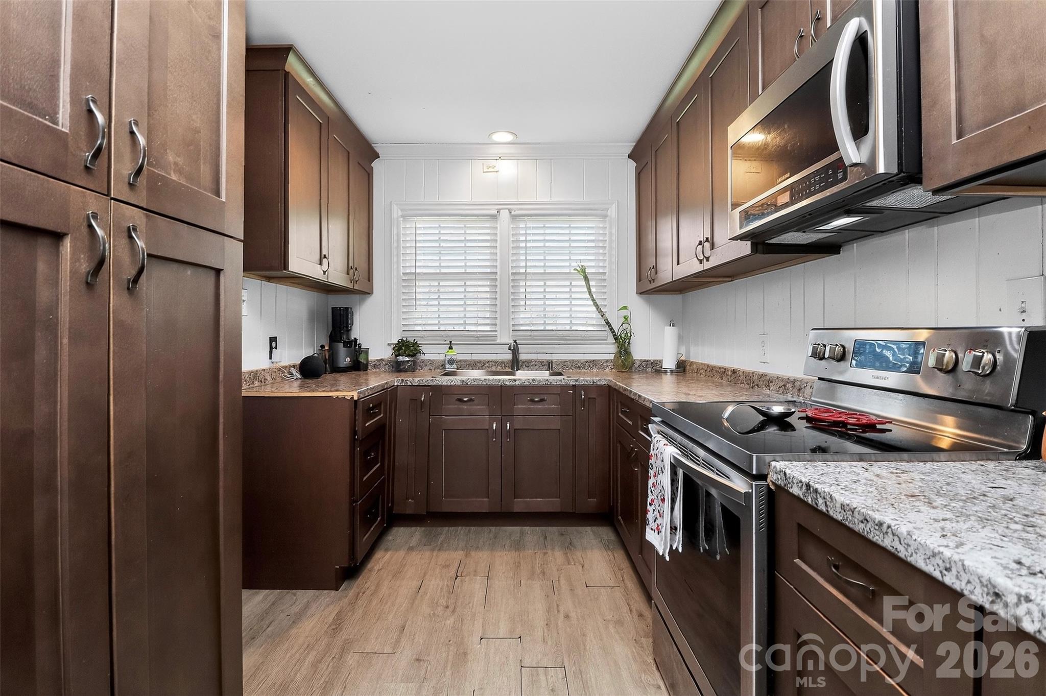 5525 Alpine Lane — Charlotte