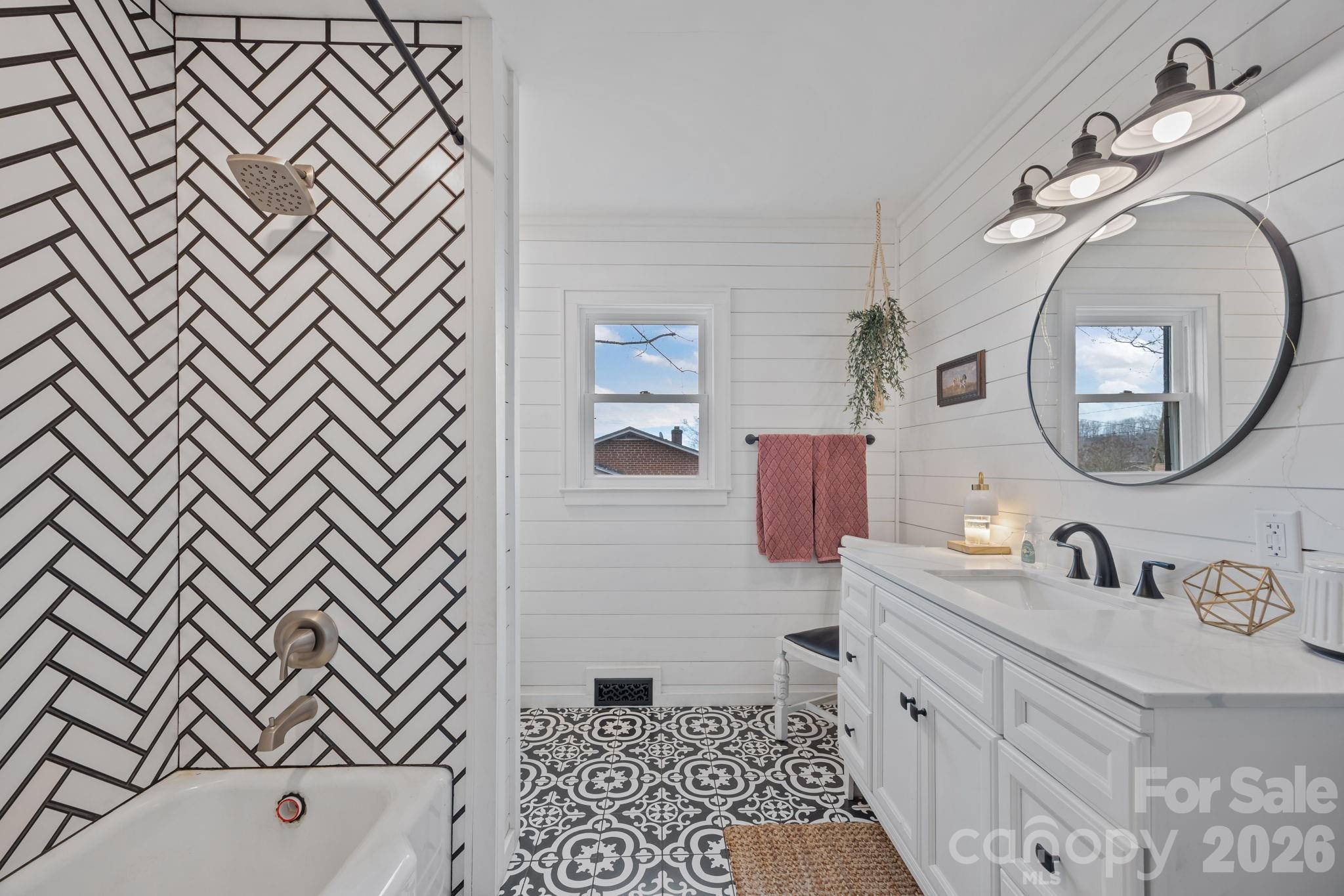 275 Tanner Street — Rutherfordton