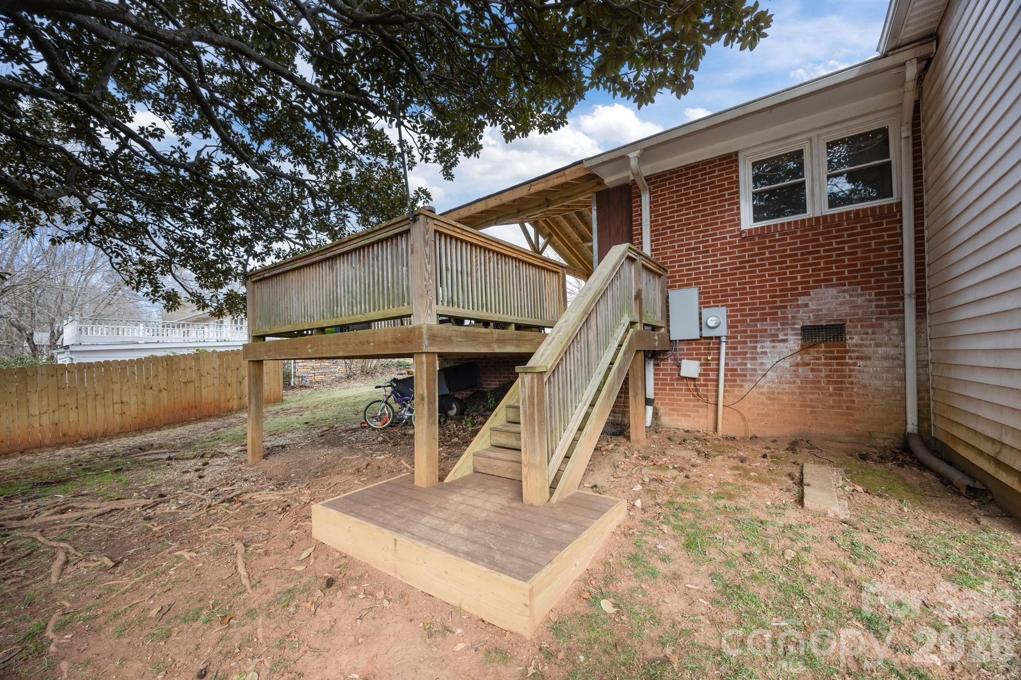 275 Tanner Street — Rutherfordton