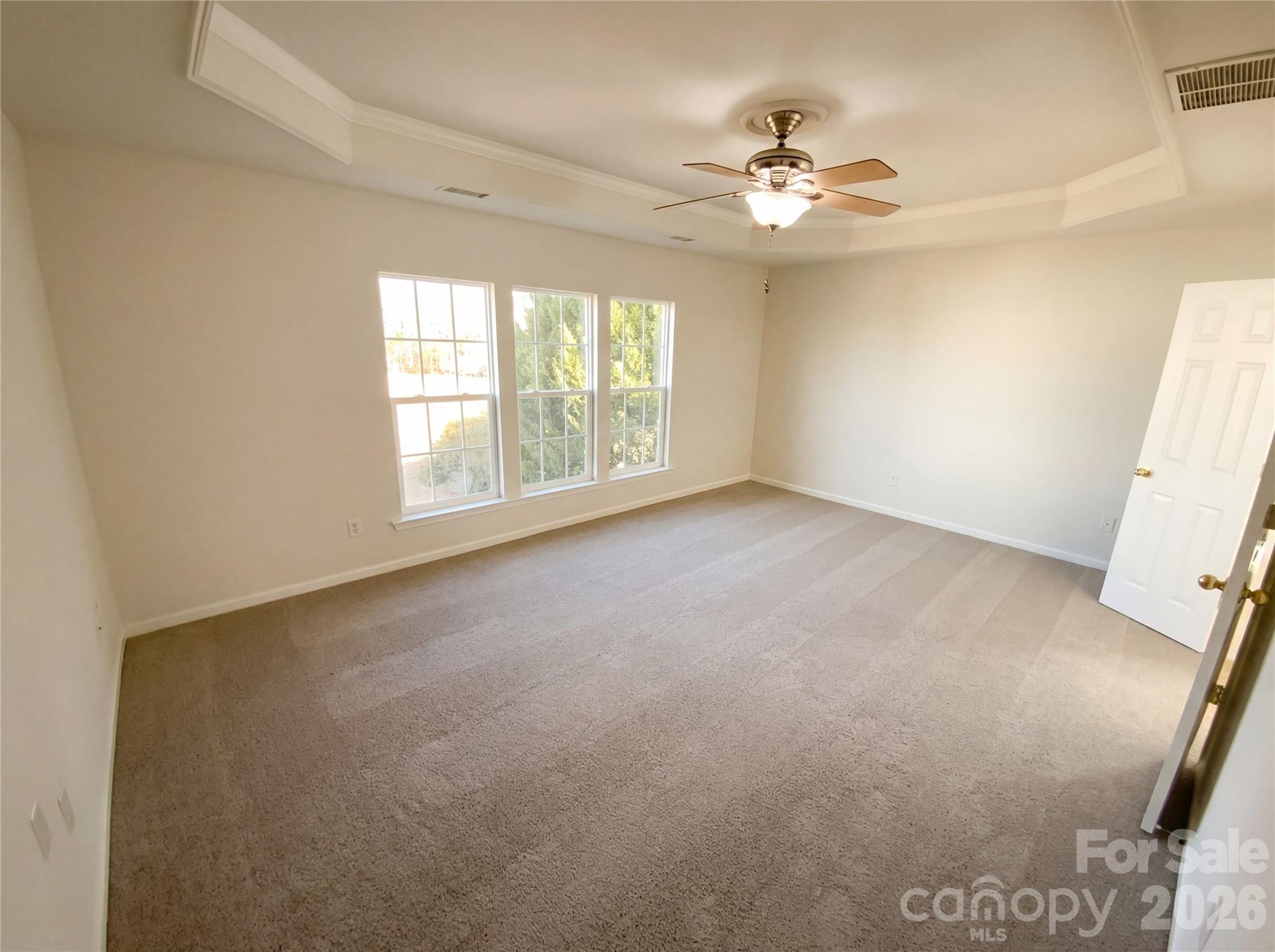 10803 Fountaingrove Drive — Charlotte