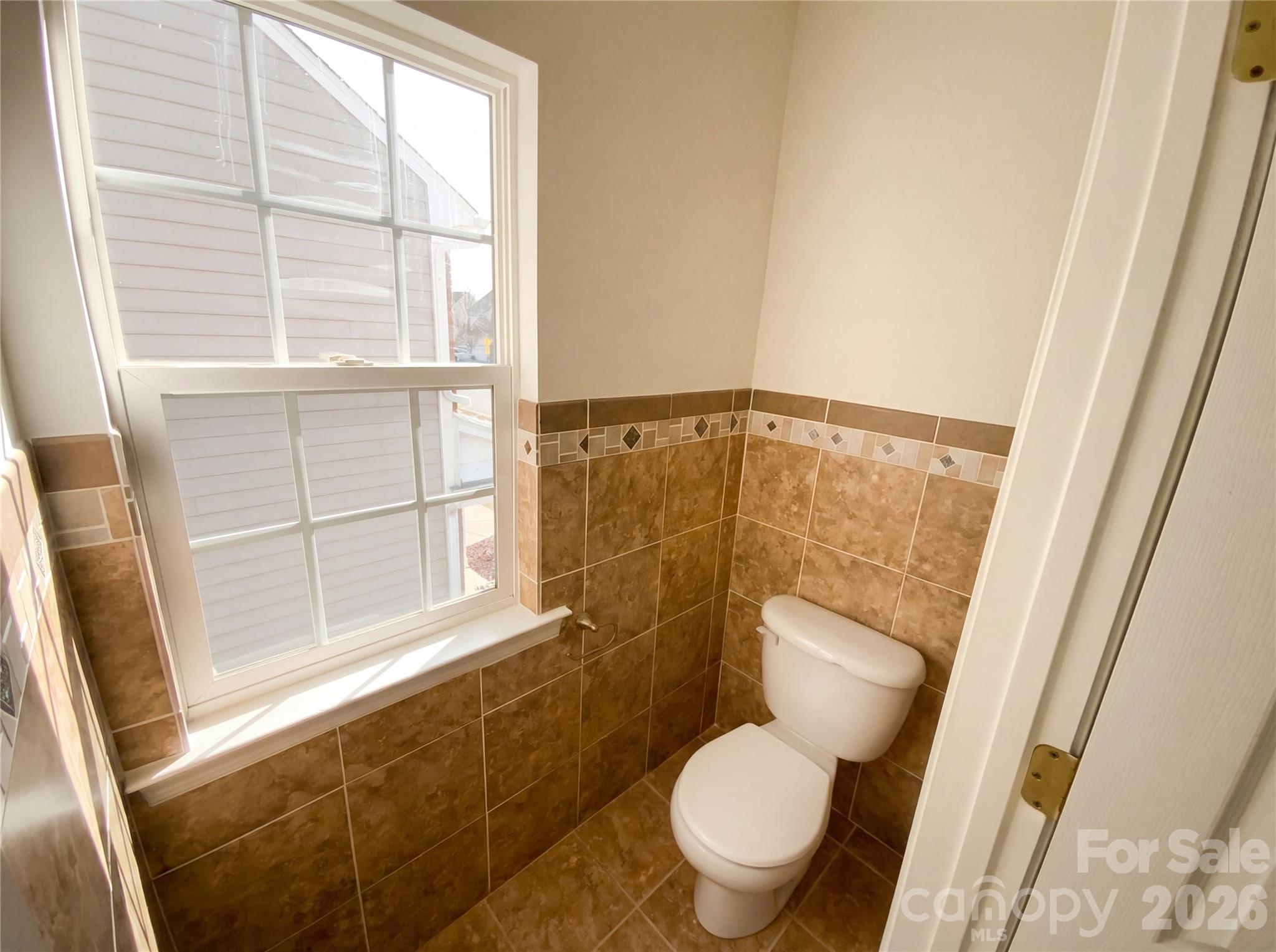 10803 Fountaingrove Drive — Charlotte