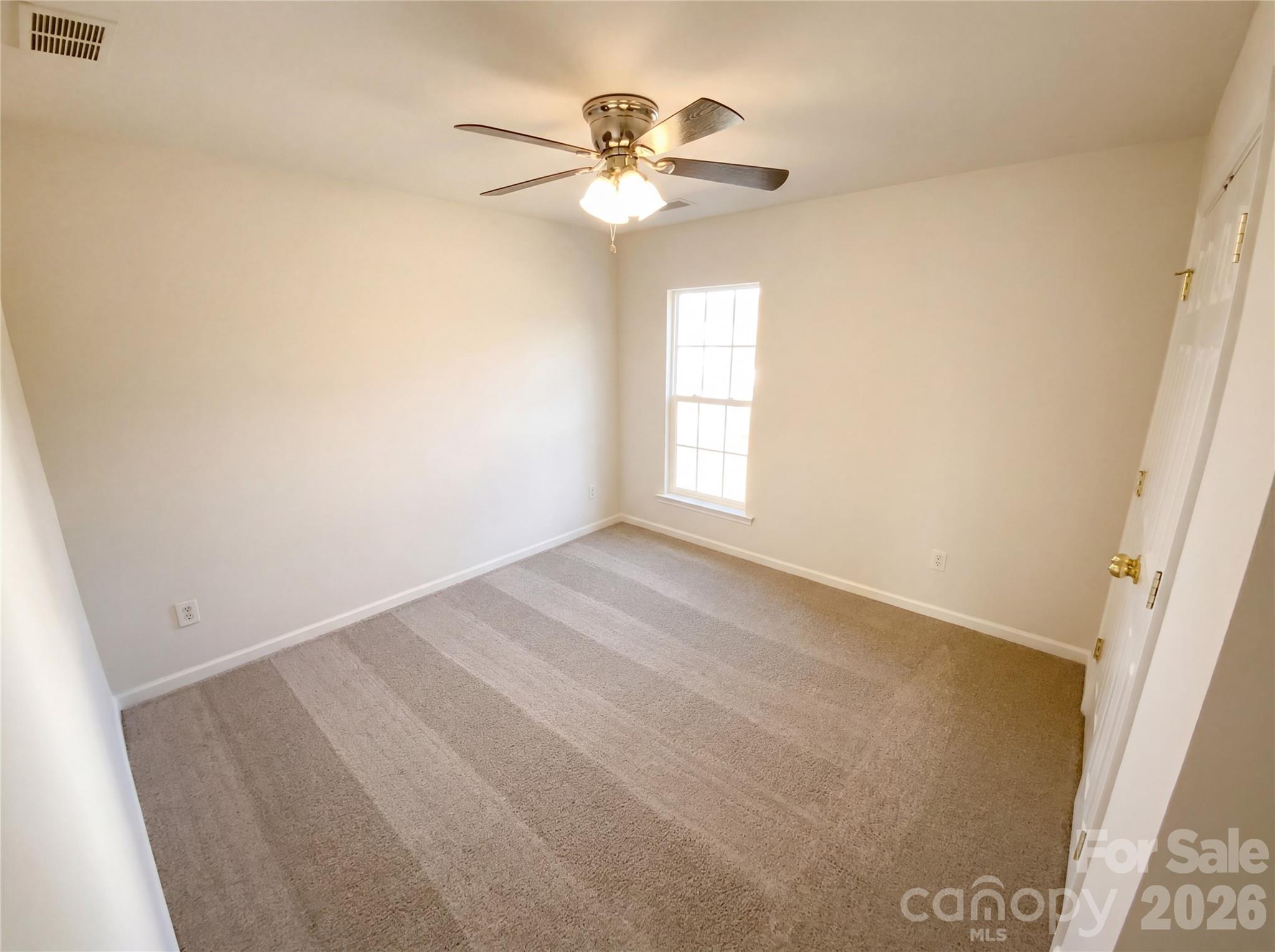 10803 Fountaingrove Drive — Charlotte
