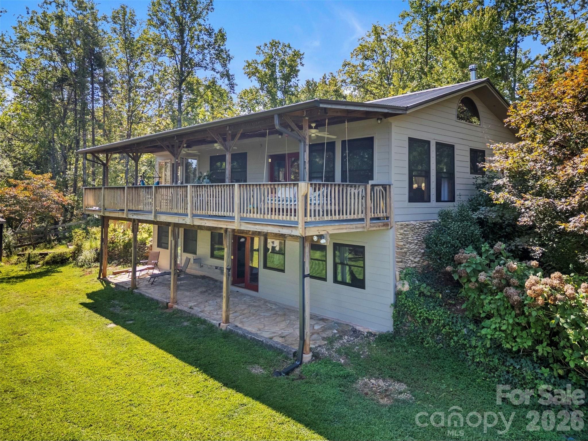 250 Burt Blackwell Road — Mill Spring