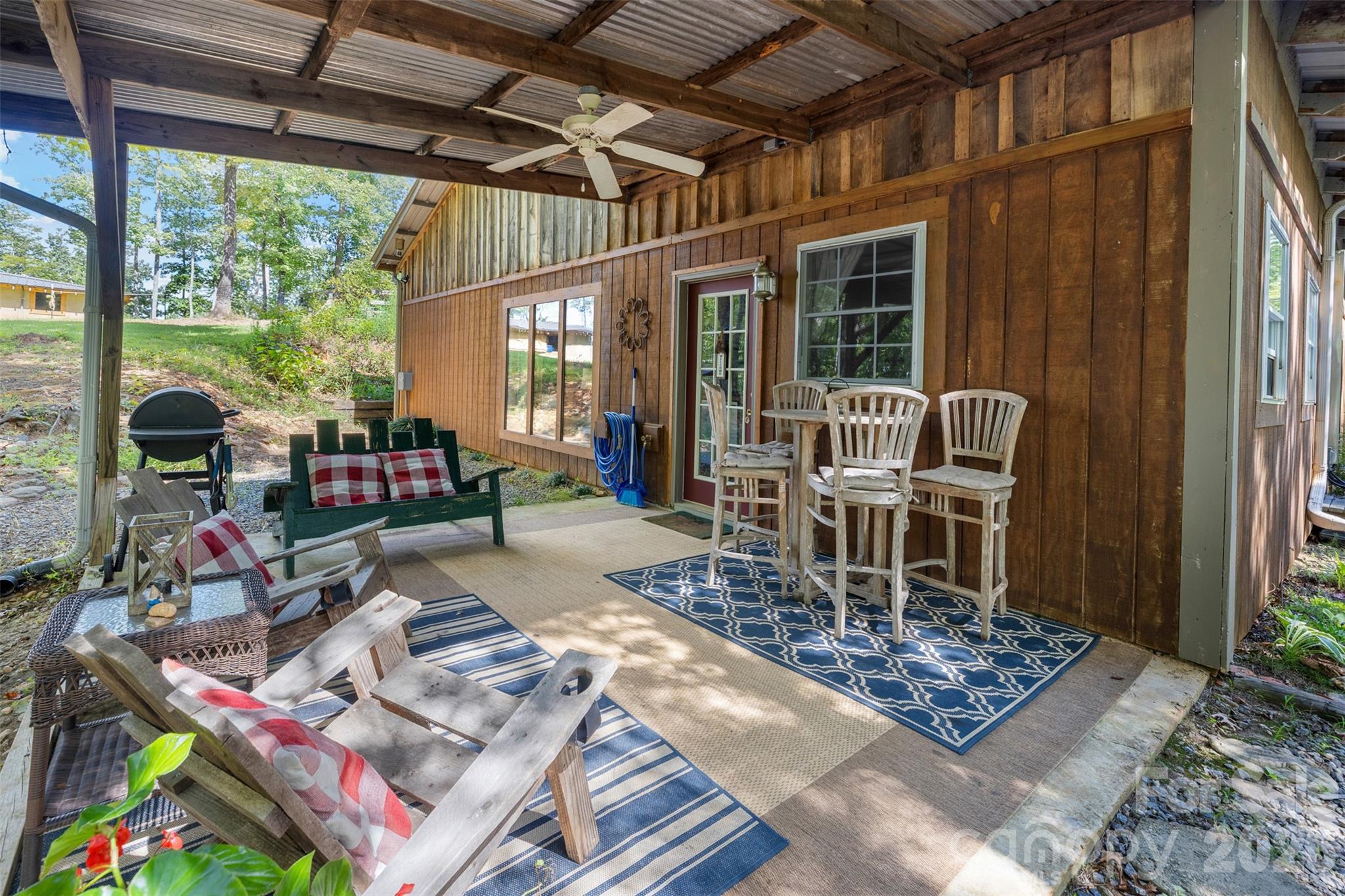 250 Burt Blackwell Road — Mill Spring