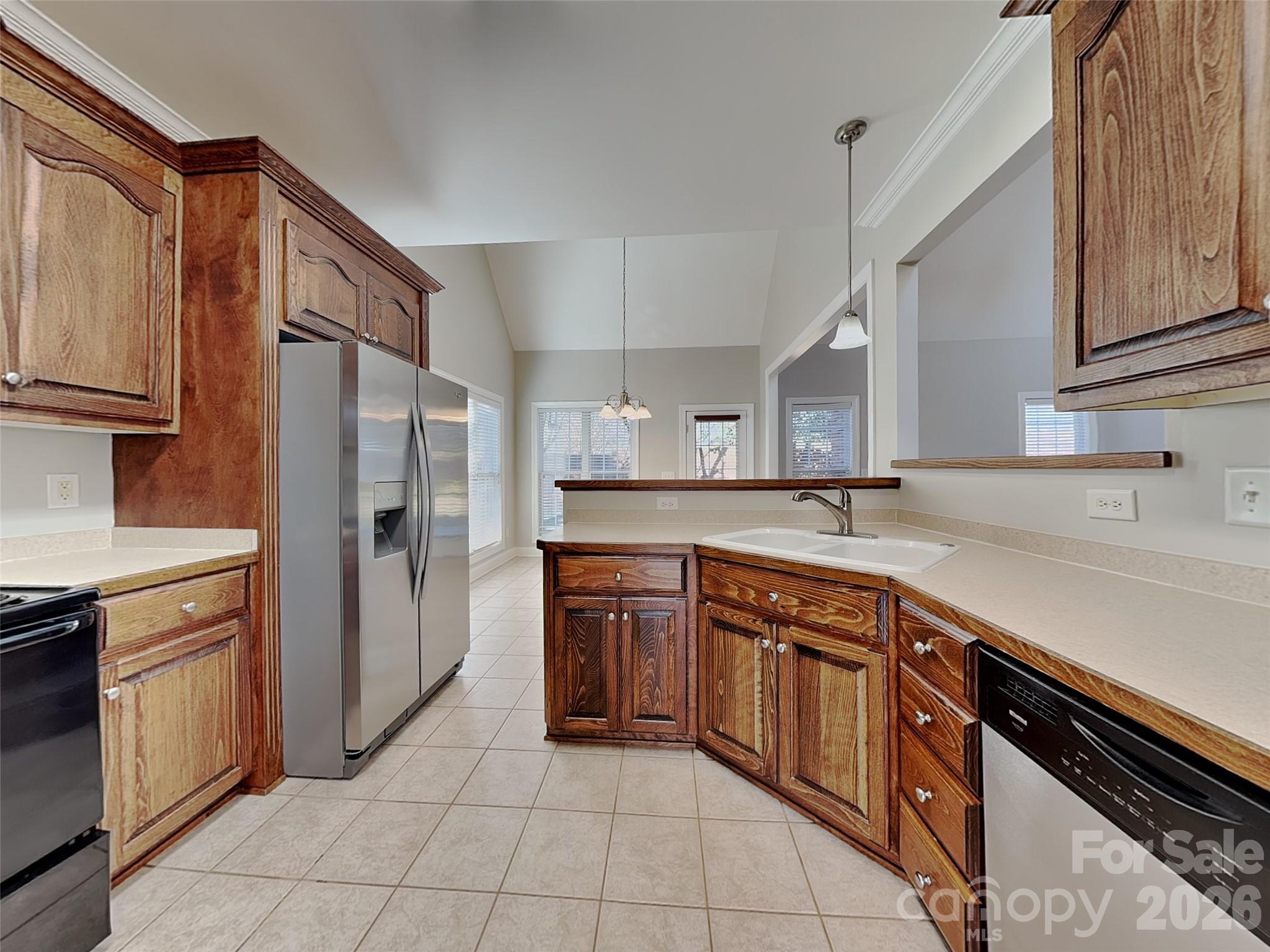 2562 Firethorn Court — Gastonia