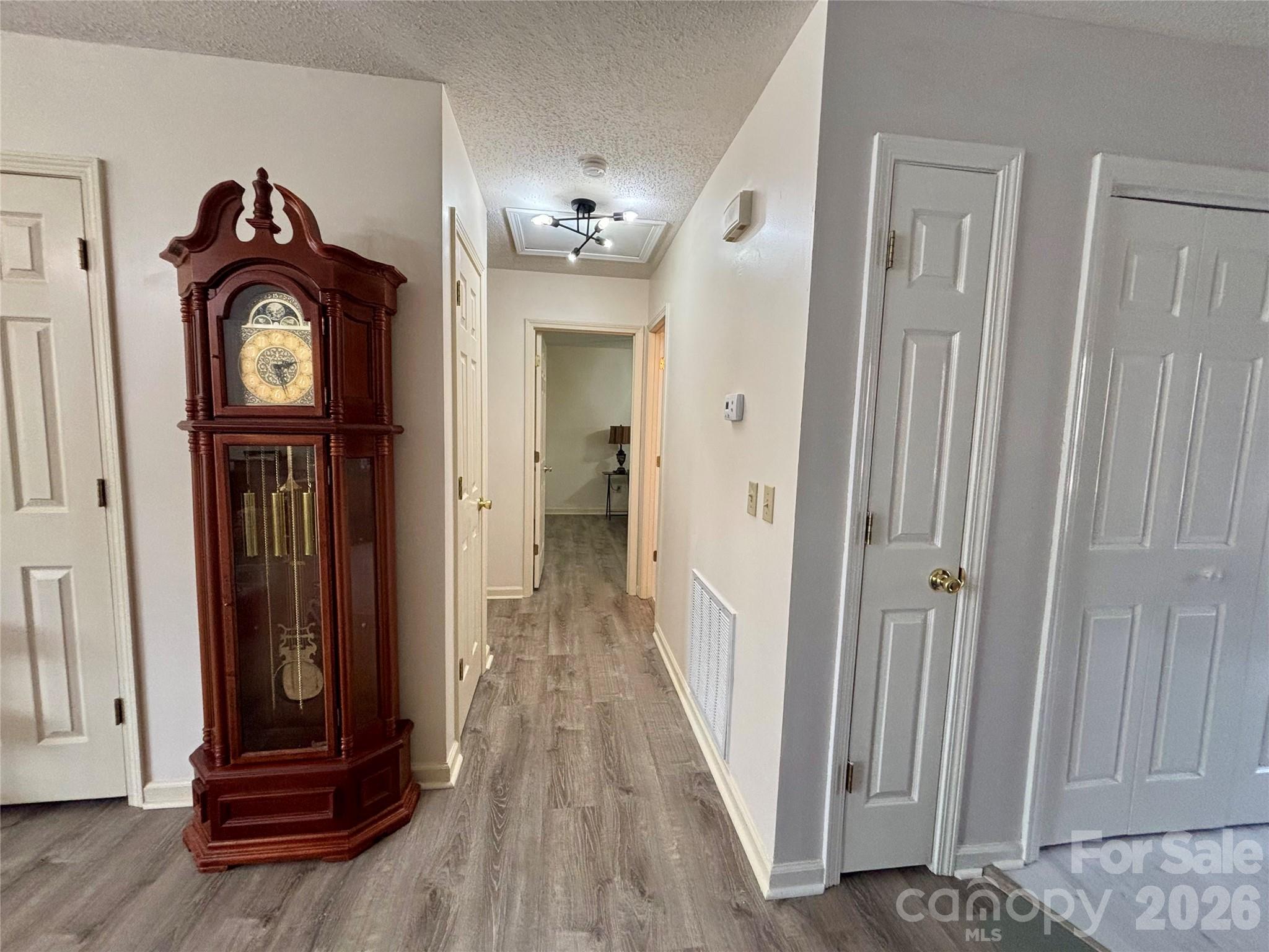 160 Whispering Pines Drive — Marion