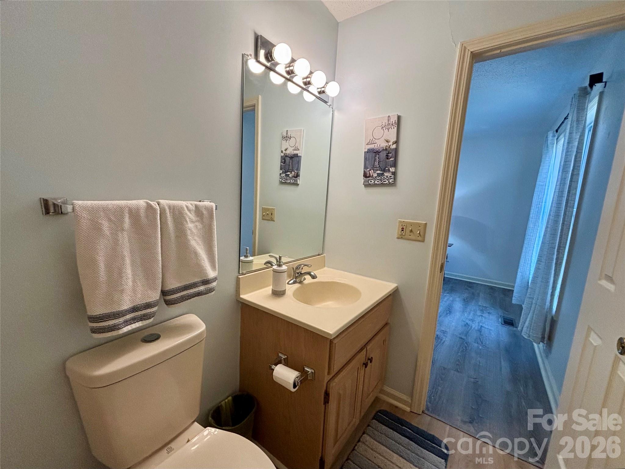 160 Whispering Pines Drive — Marion