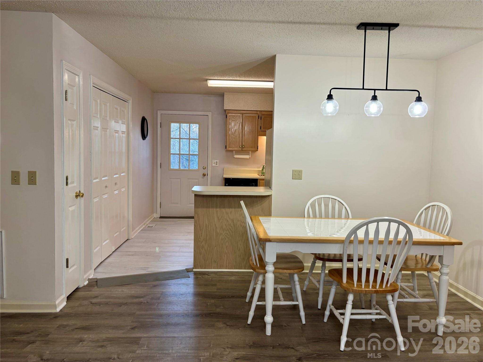 160 Whispering Pines Drive — Marion