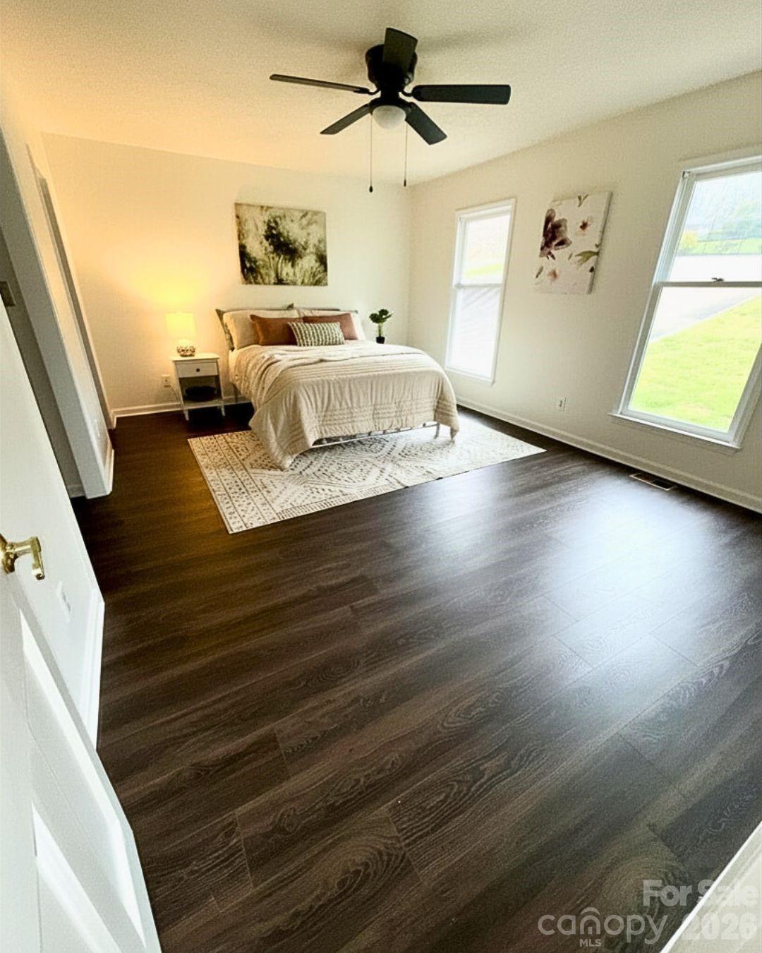 5969 Gold Creek Estate Drive — Hickory