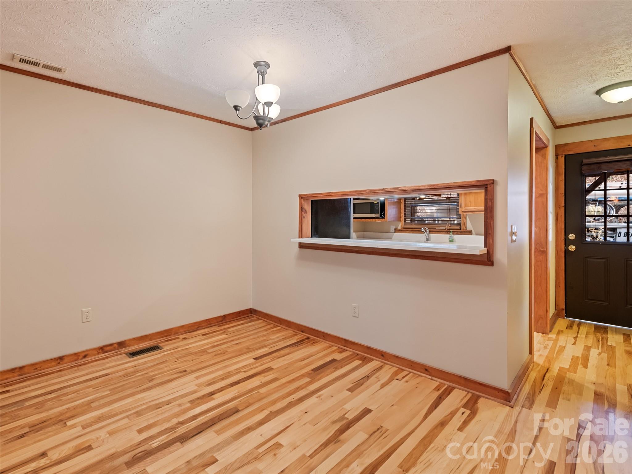 36 Mulberry Lane — Maggie Valley