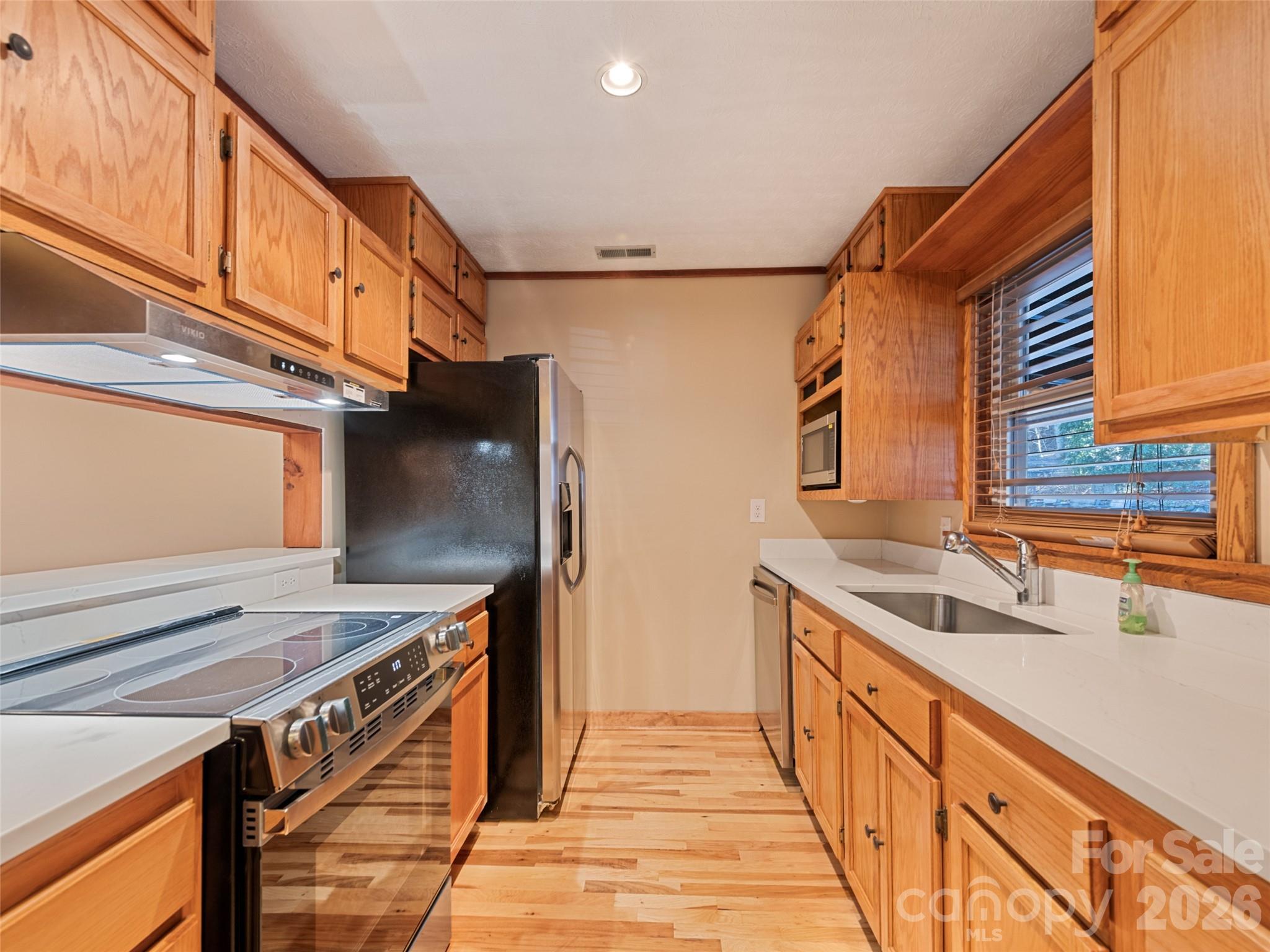 36 Mulberry Lane — Maggie Valley
