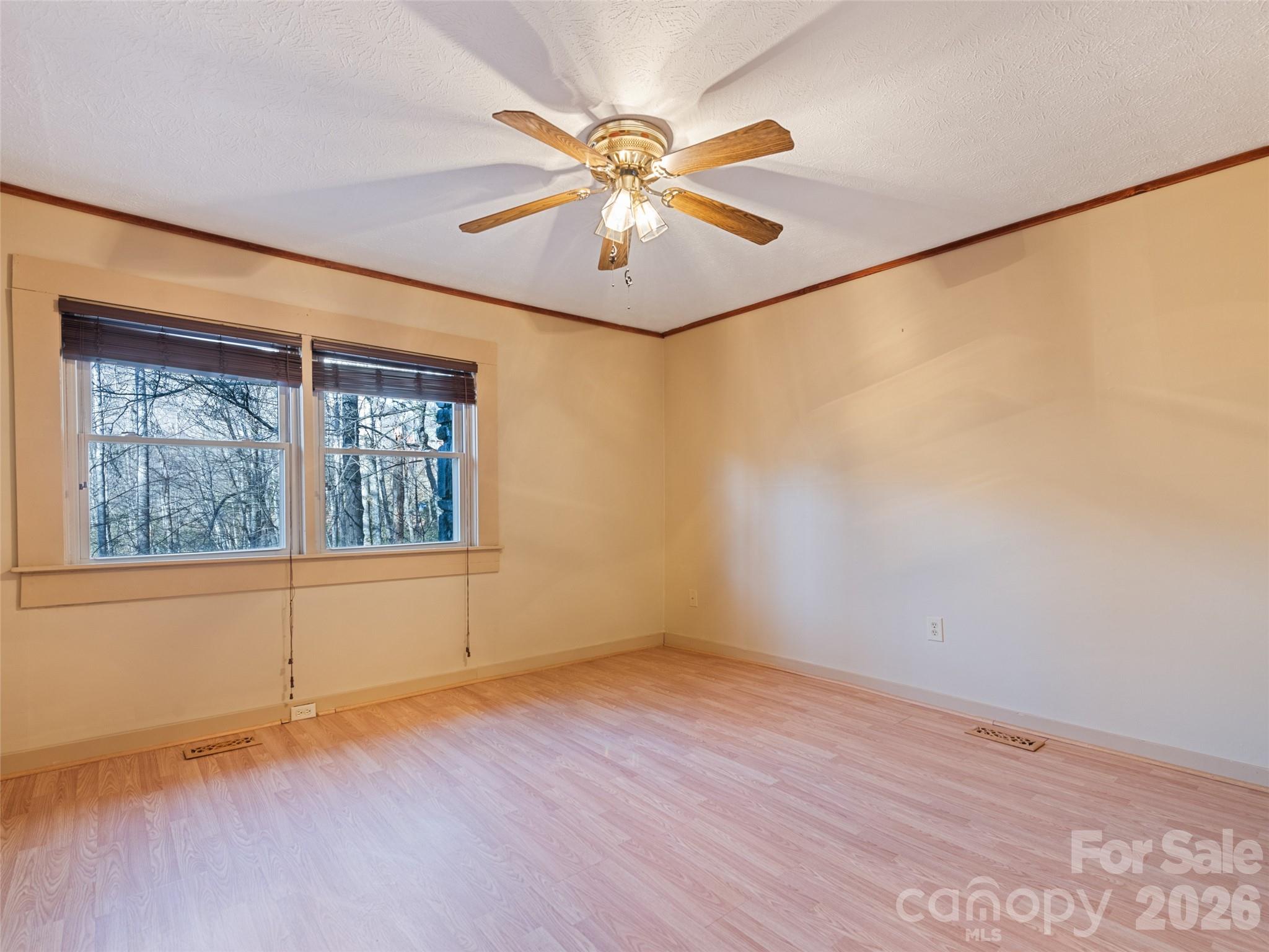36 Mulberry Lane — Maggie Valley