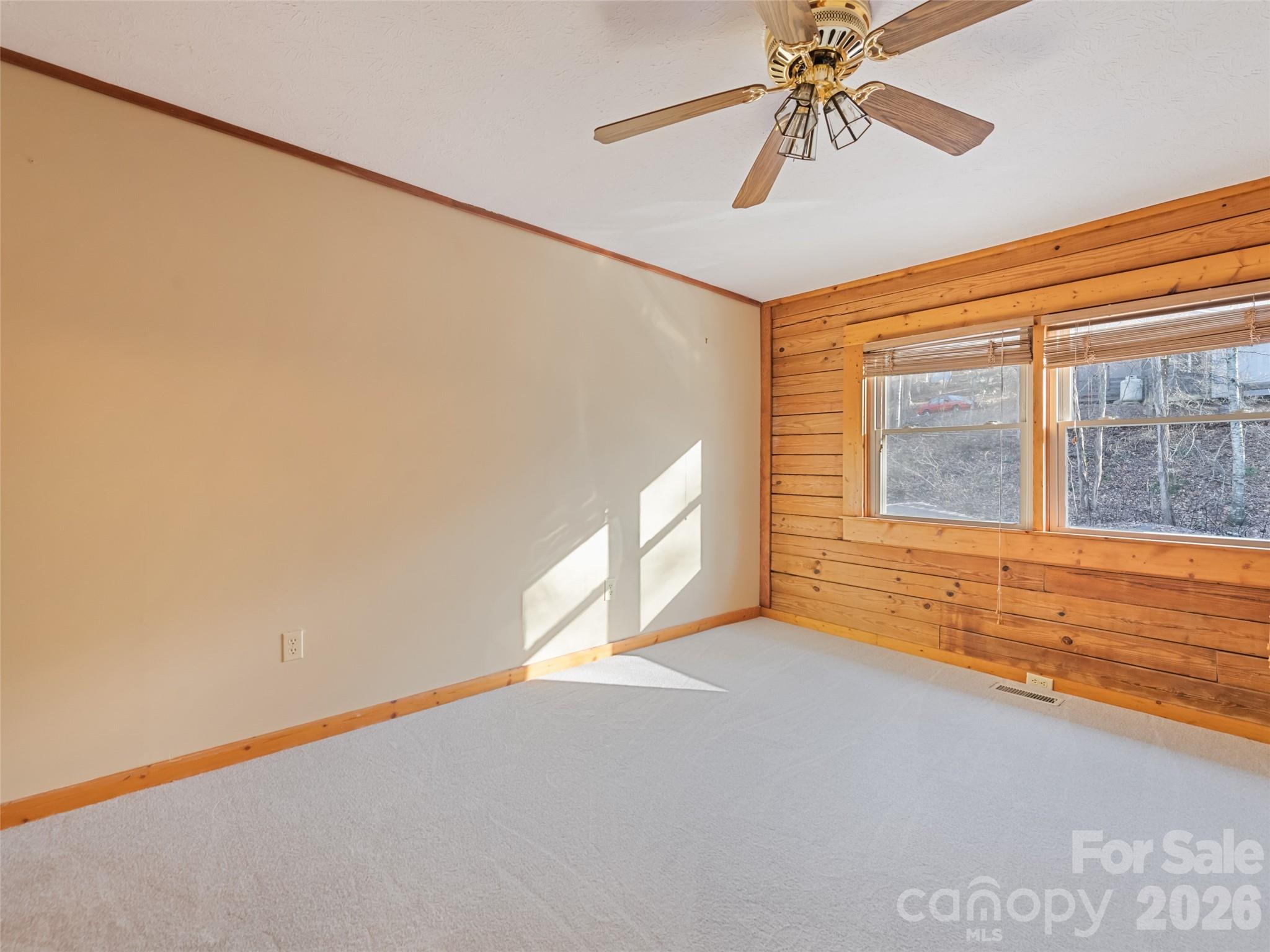 36 Mulberry Lane — Maggie Valley