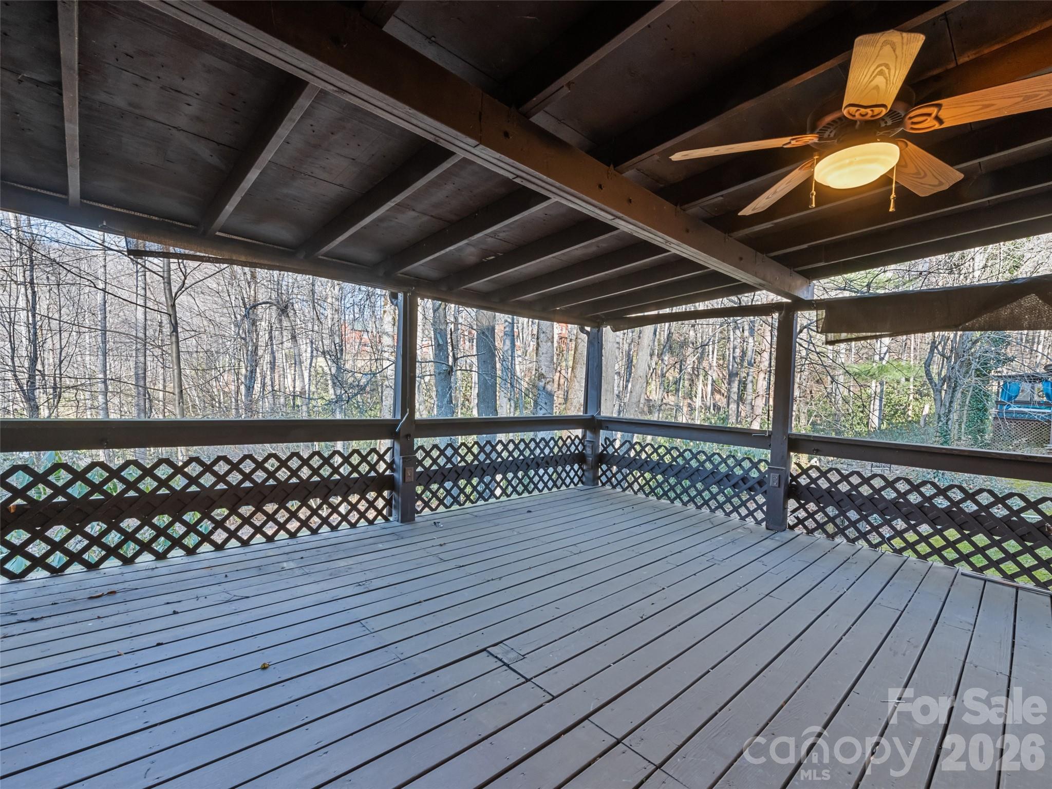 36 Mulberry Lane — Maggie Valley