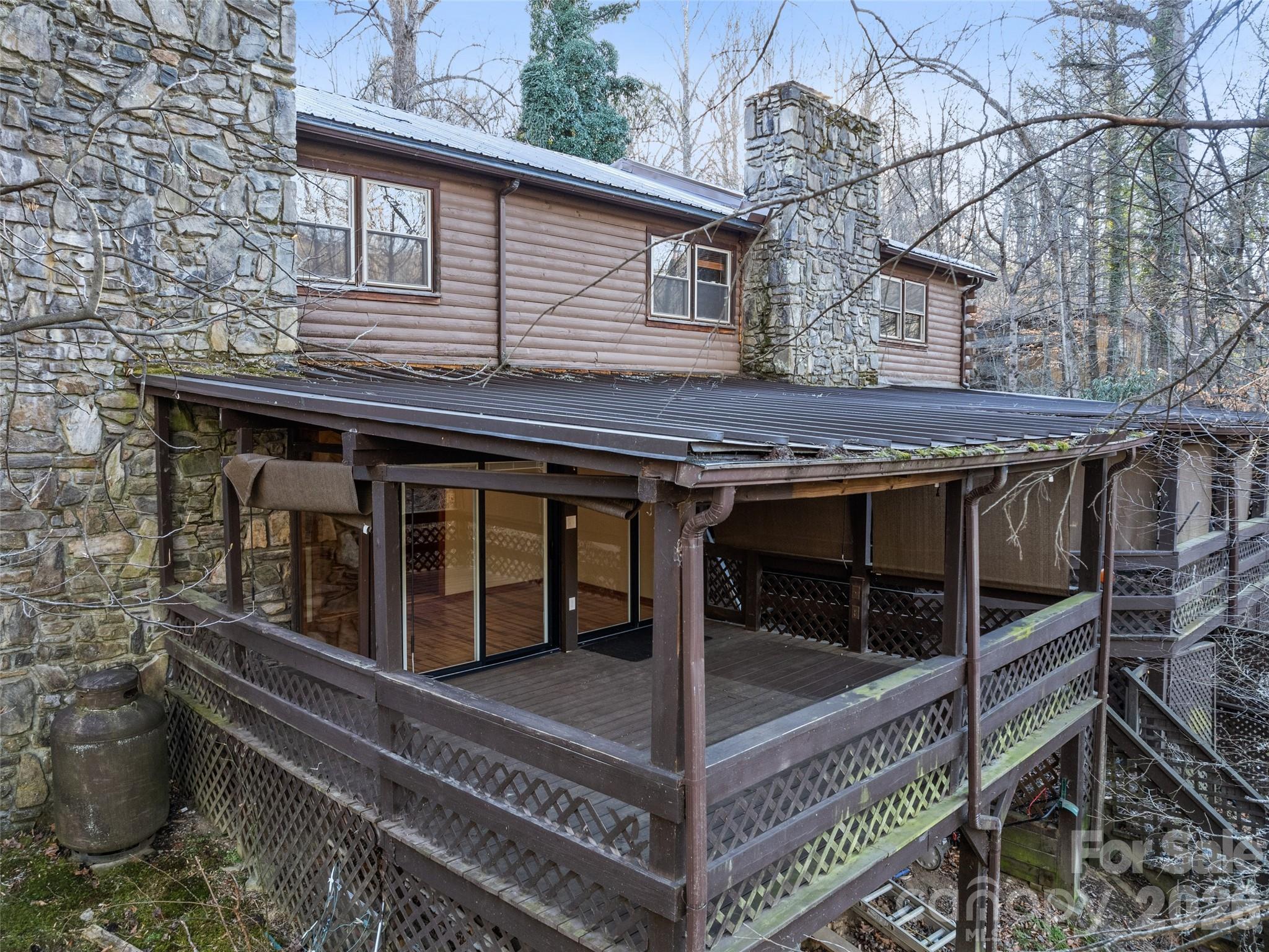 36 Mulberry Lane — Maggie Valley
