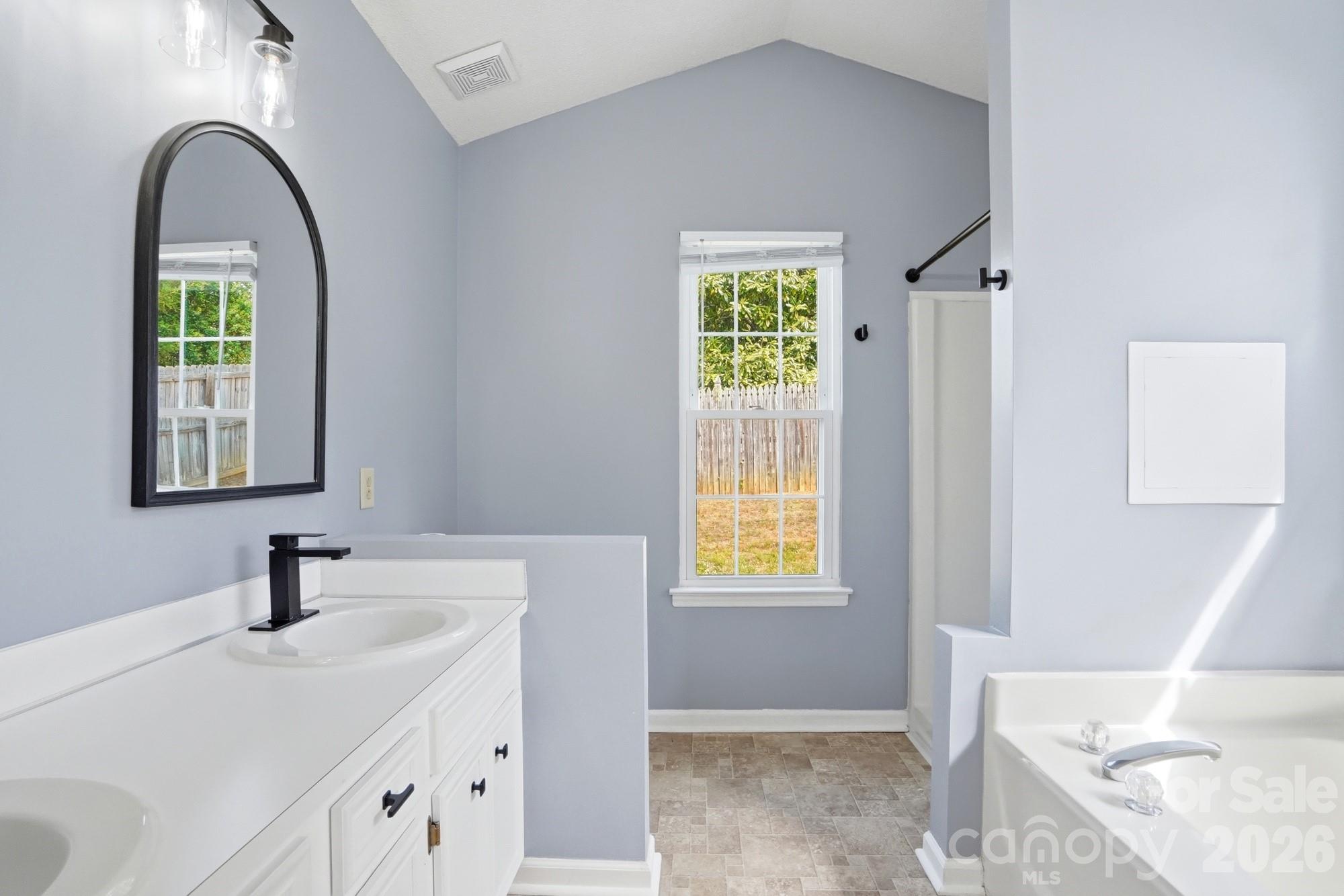 5908 Heathrow Court — Monroe