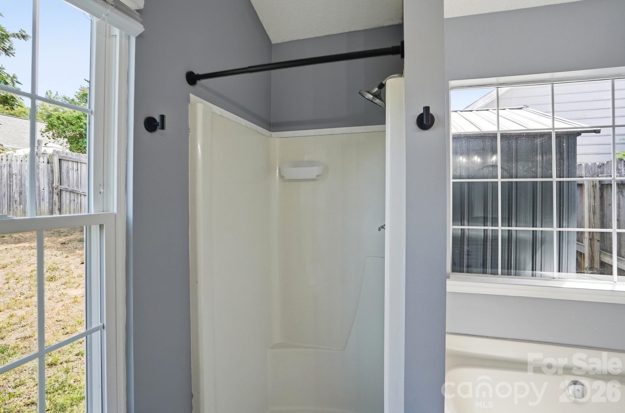 5908 Heathrow Court — Monroe