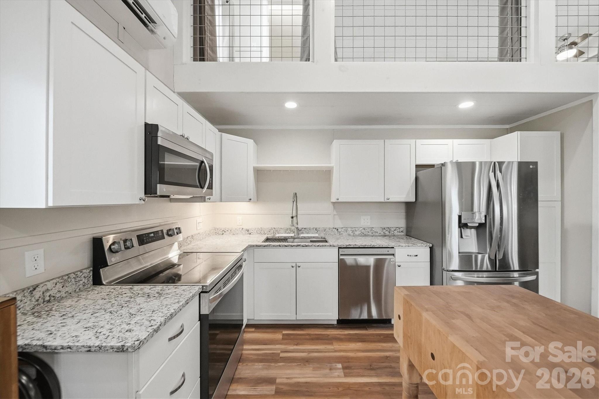 7039 Joe Bowman Avenue — Newland