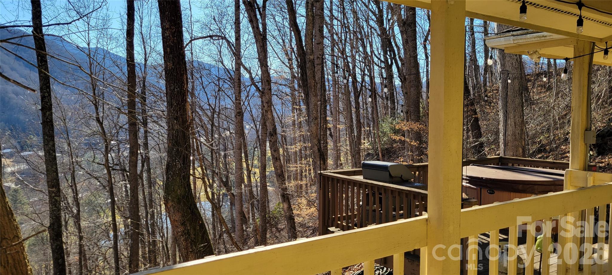 445 Allison Drive — Maggie Valley