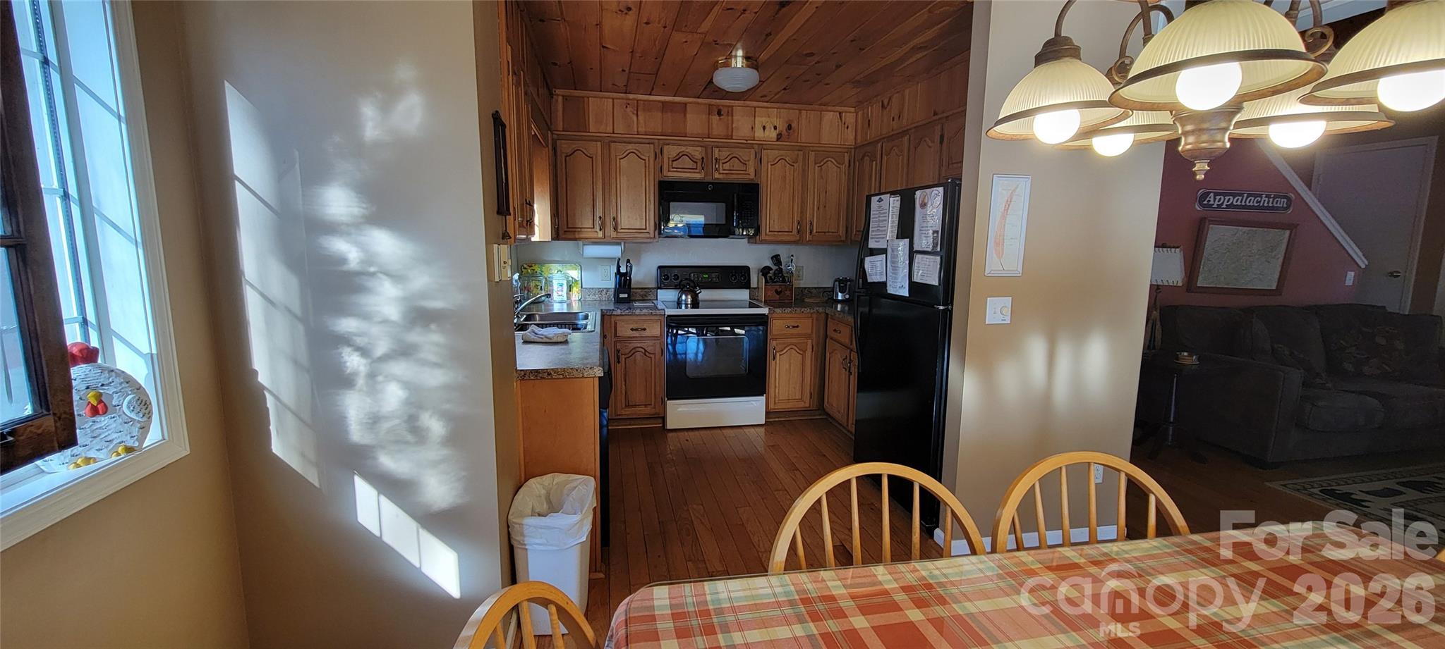 445 Allison Drive — Maggie Valley