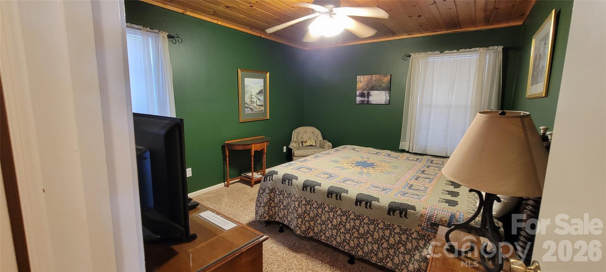 445 Allison Drive — Maggie Valley