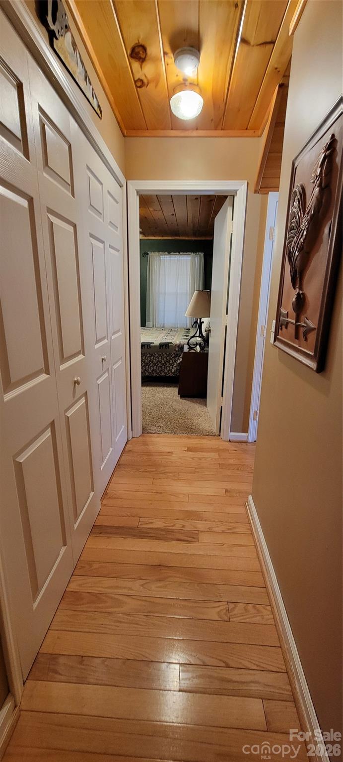 445 Allison Drive — Maggie Valley