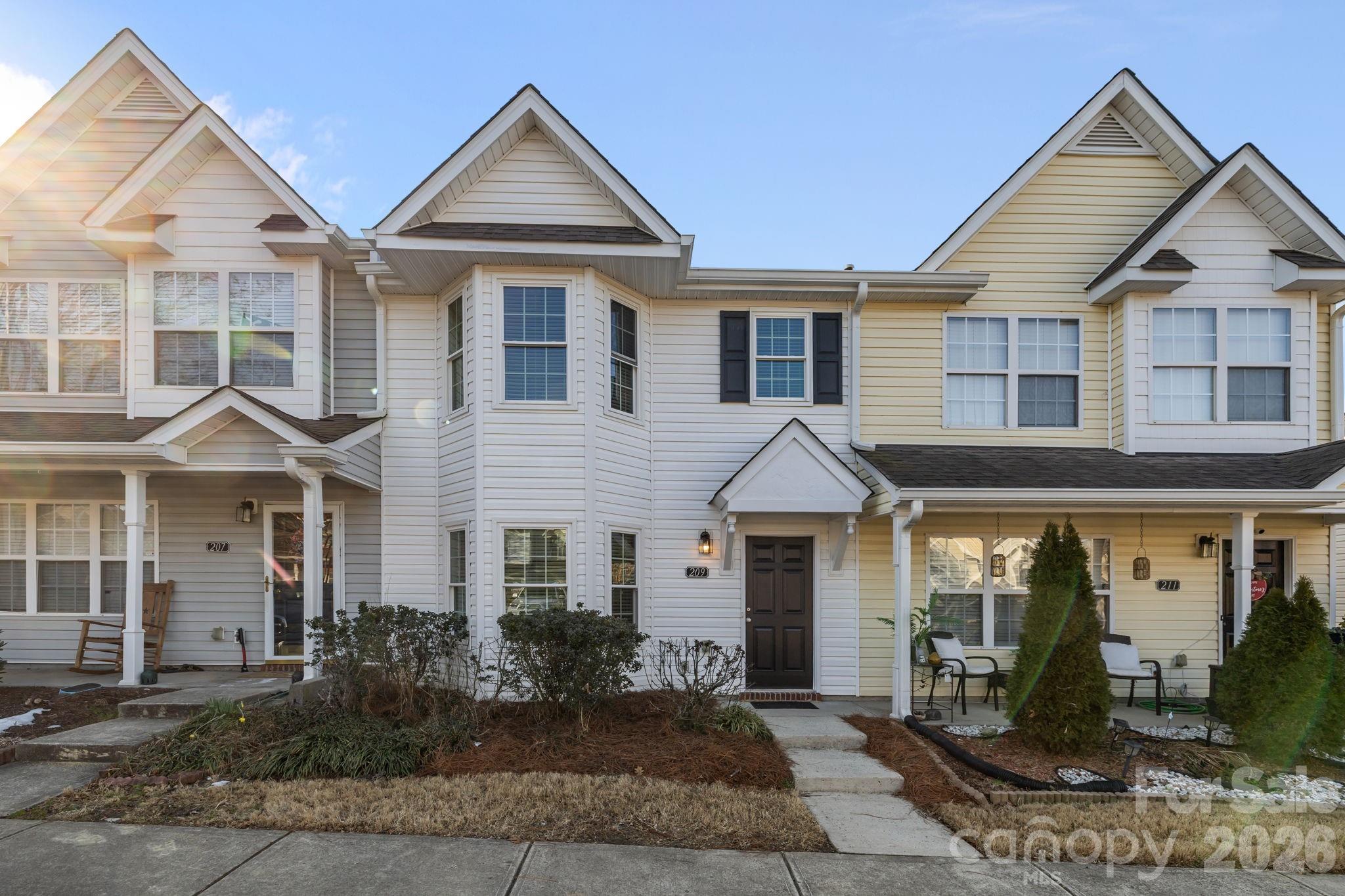 209 Primrose Walk — Fort Mill