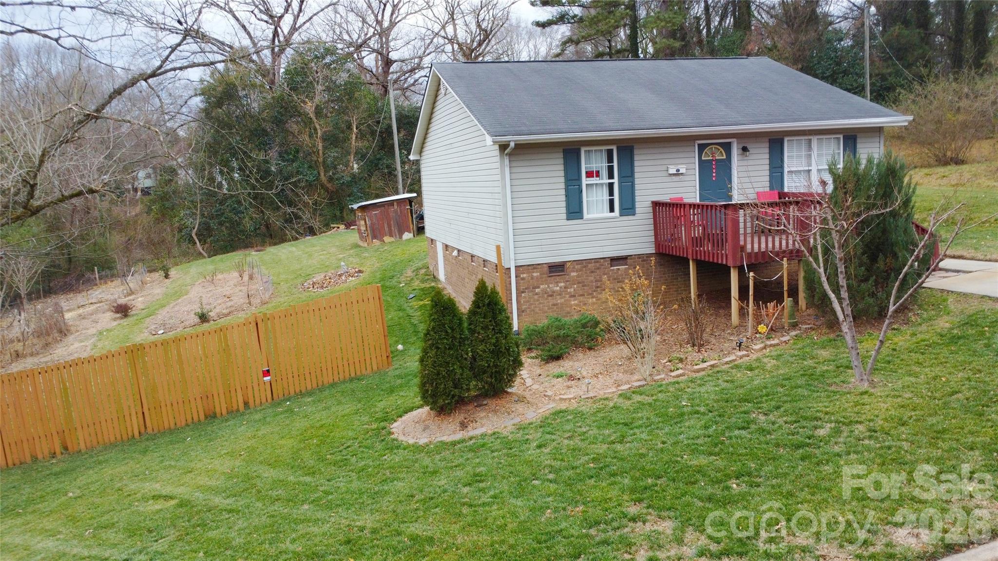 1019 W 7th Avenue — Gastonia