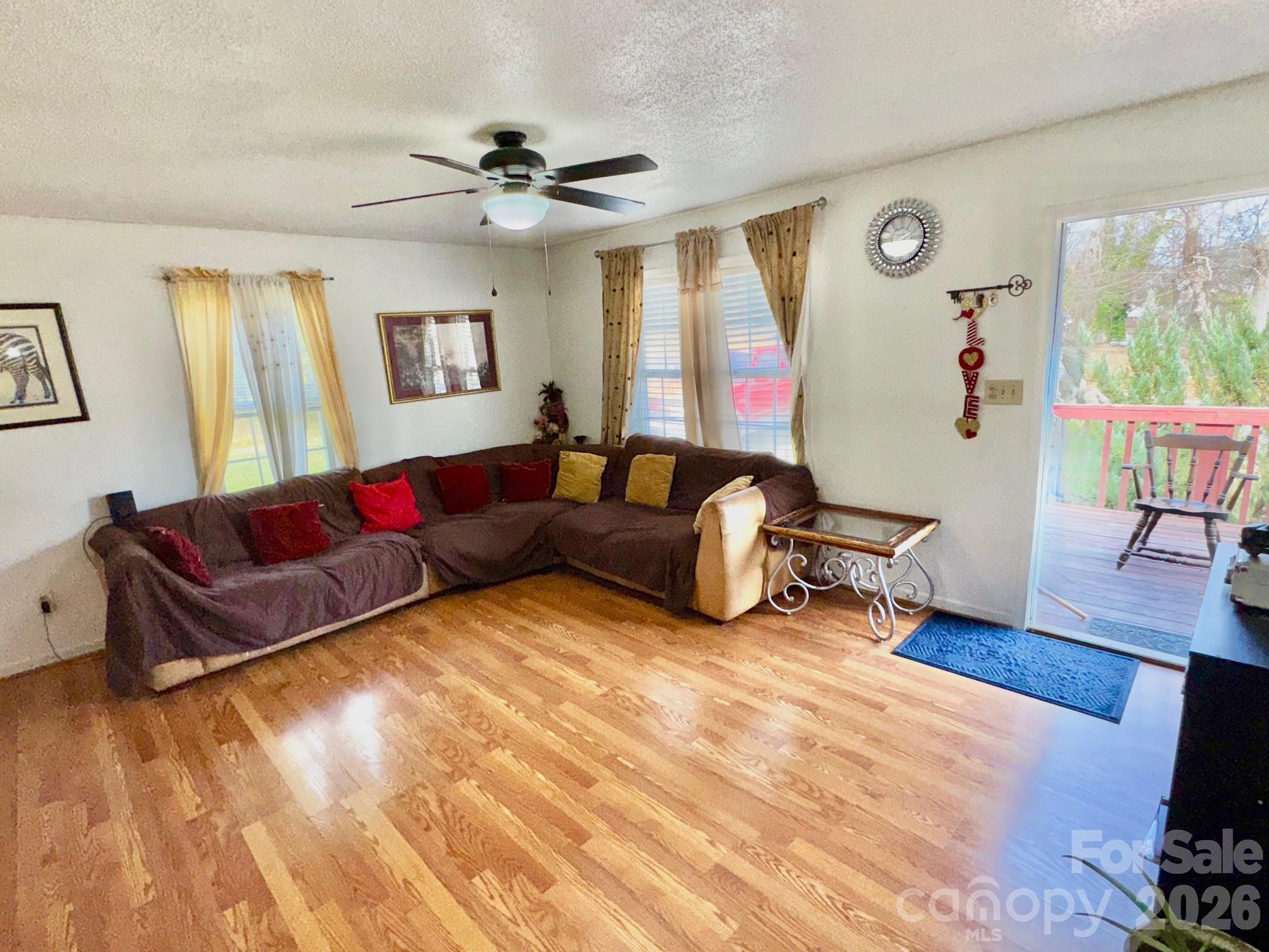 1019 W 7th Avenue — Gastonia