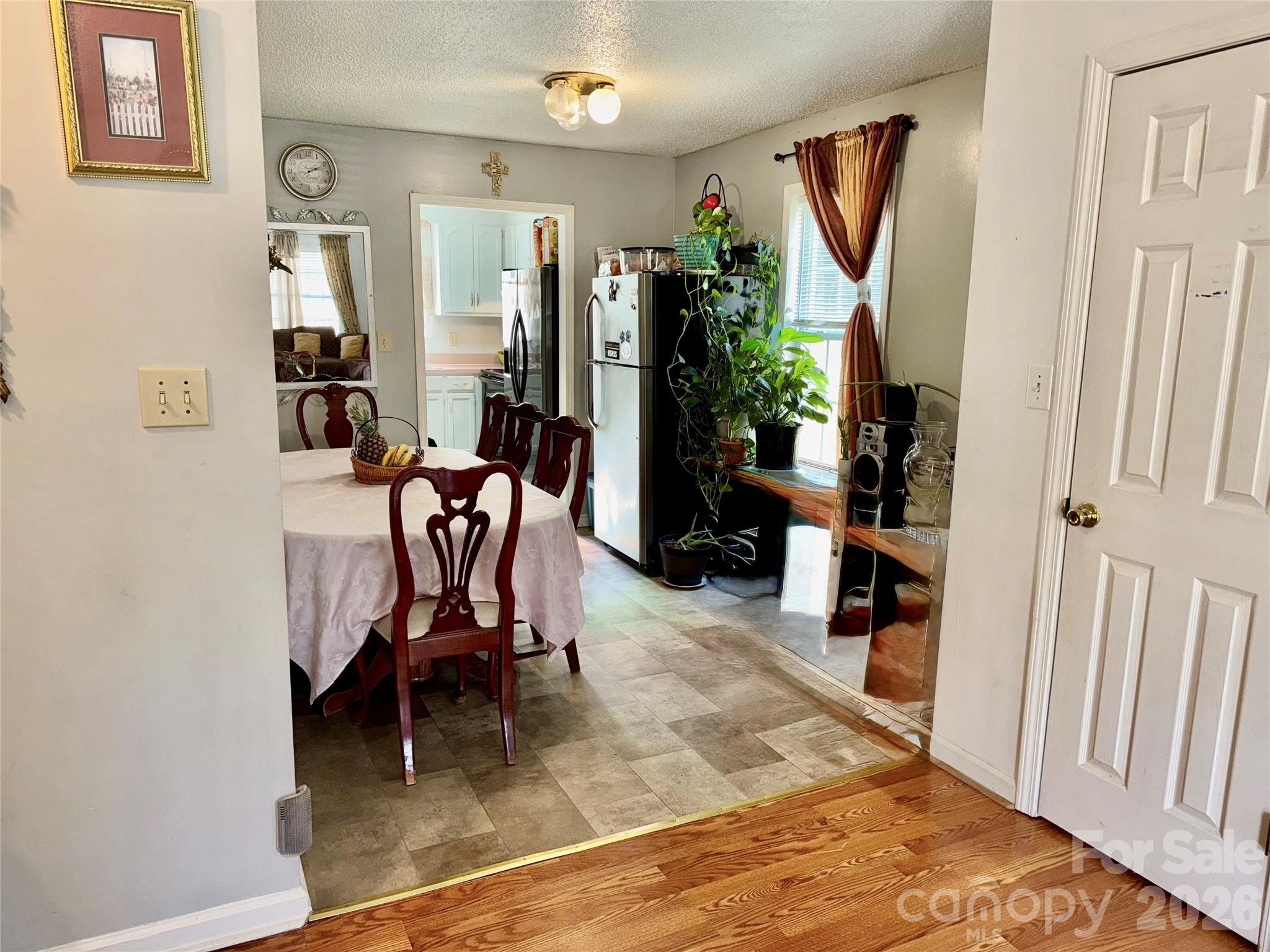 1019 W 7th Avenue — Gastonia