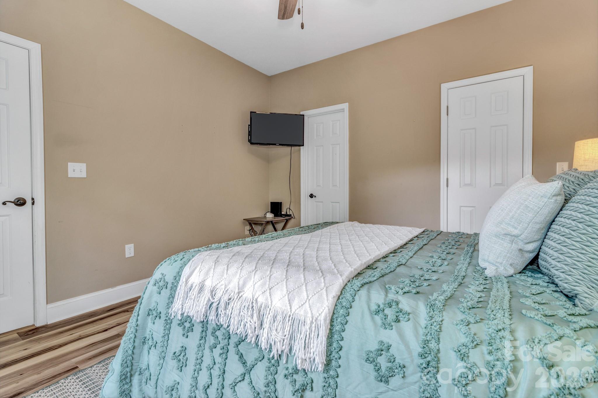 25 Union Chapel Road — Weaverville