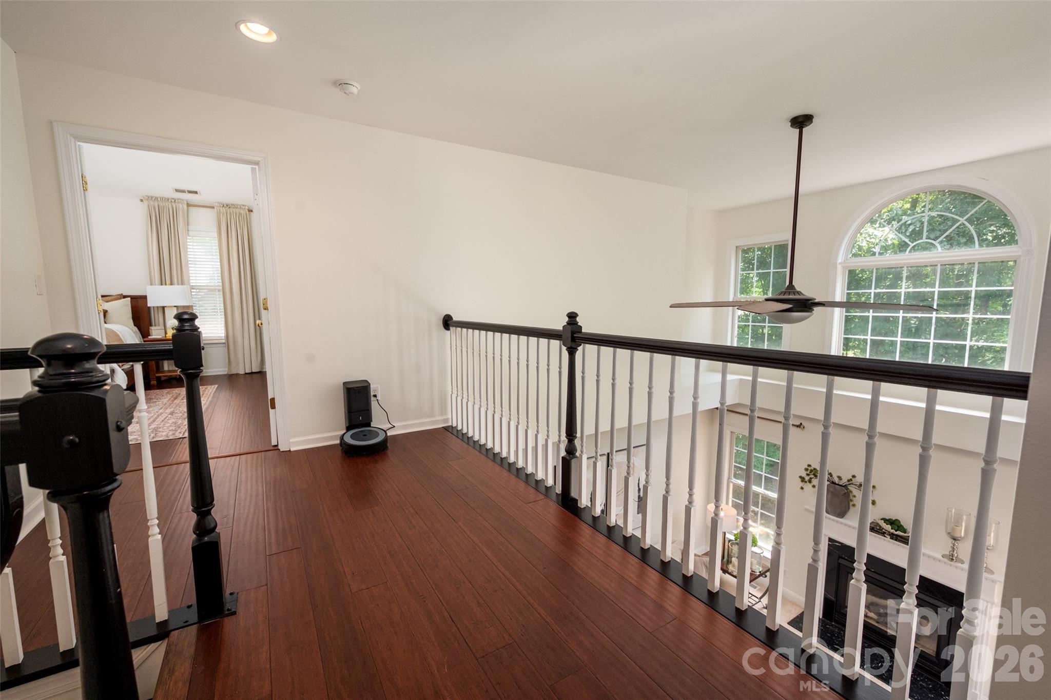 8127 Grahamson Lane — Charlotte