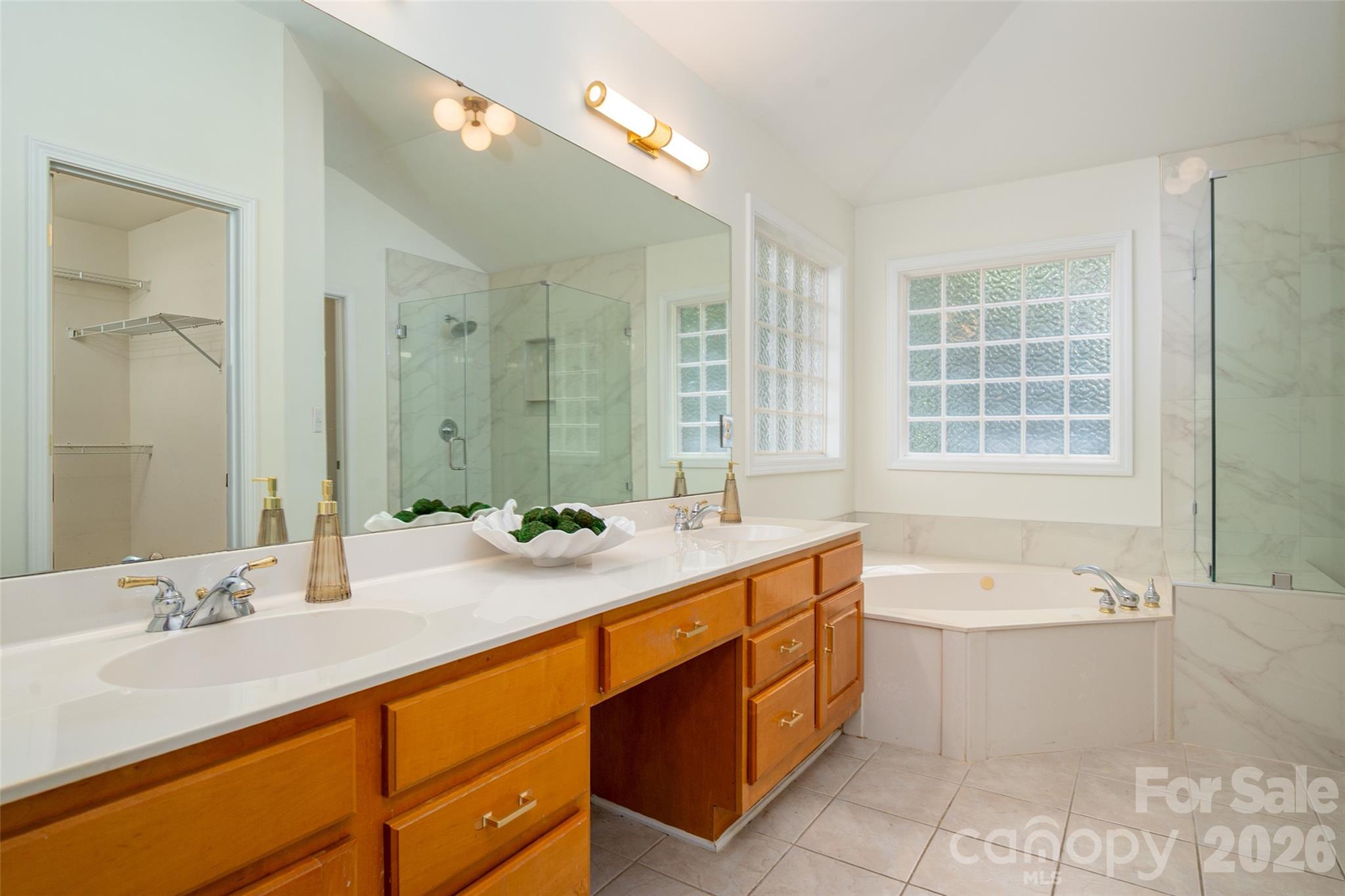 8127 Grahamson Lane — Charlotte