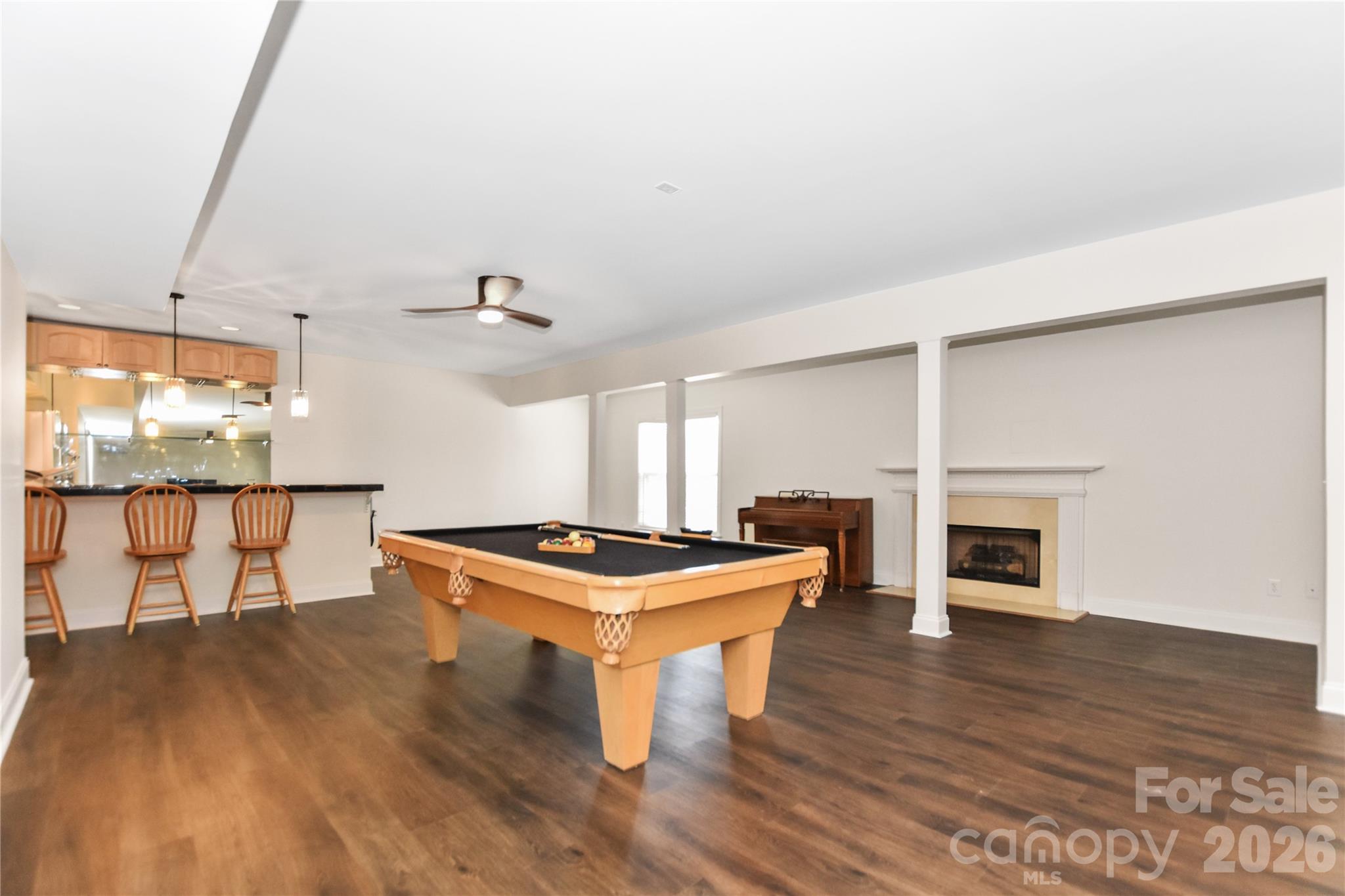 8127 Grahamson Lane — Charlotte