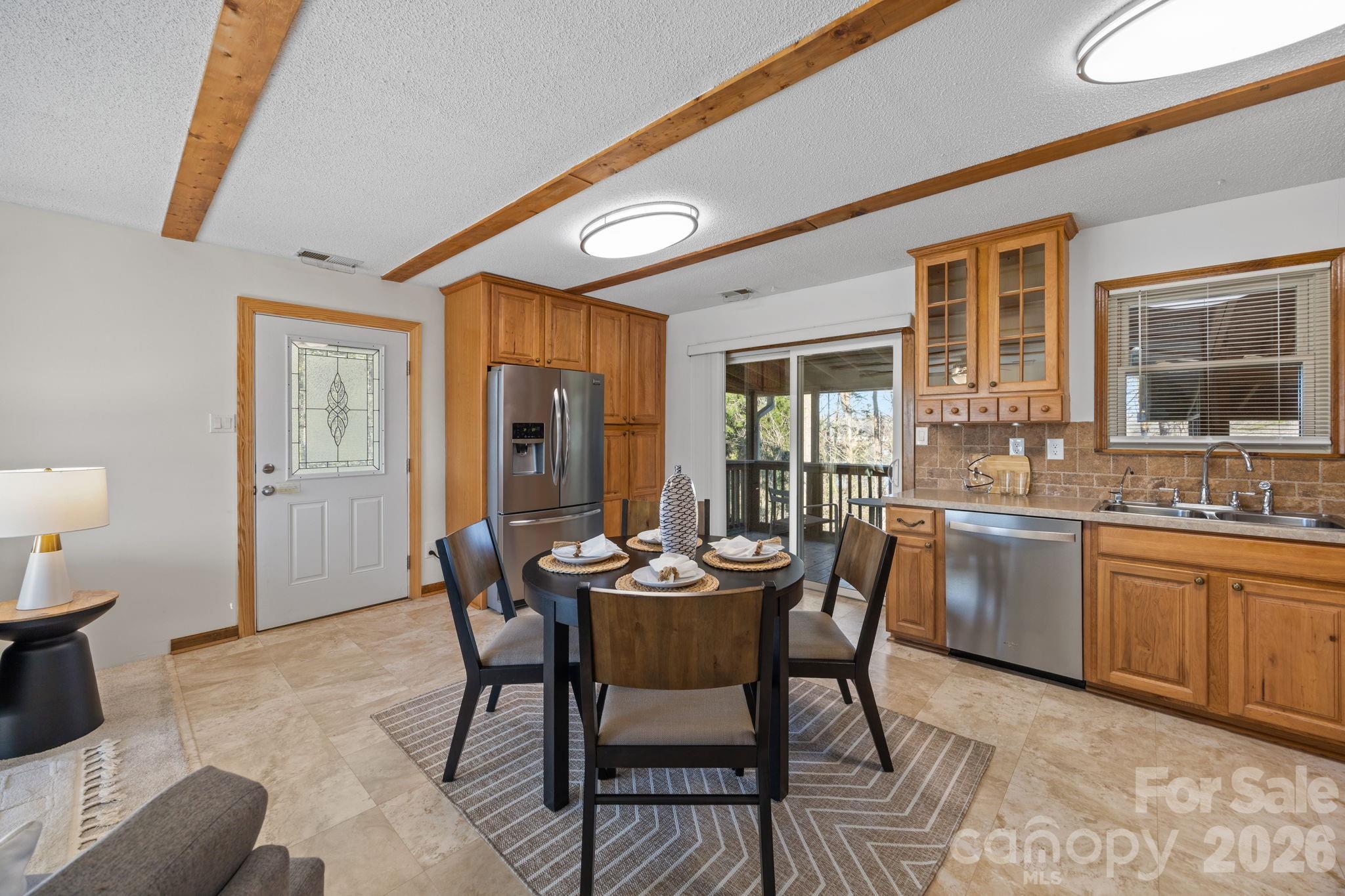 4278 Harbor Lane — Sherrills Ford