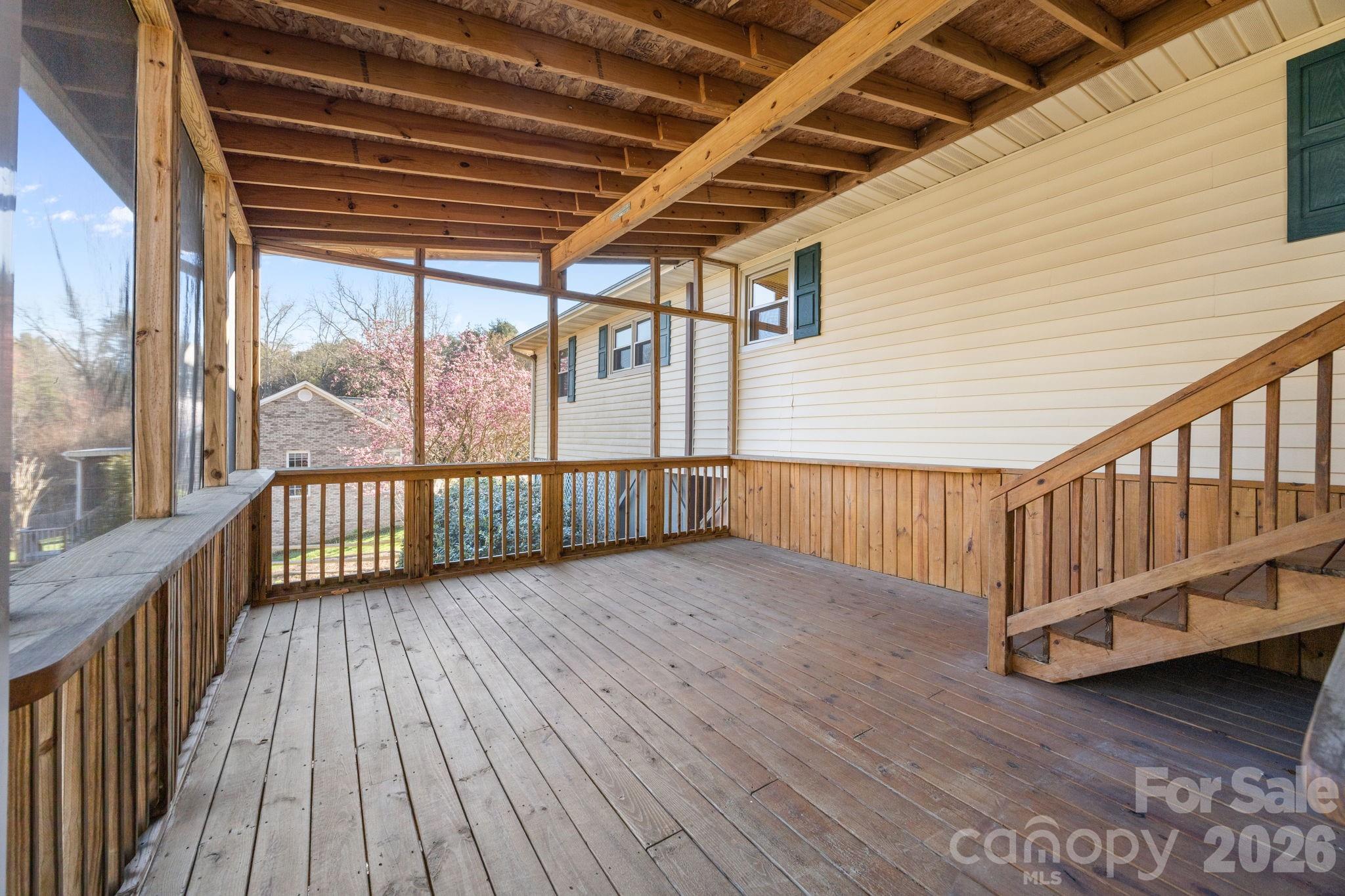 4278 Harbor Lane — Sherrills Ford