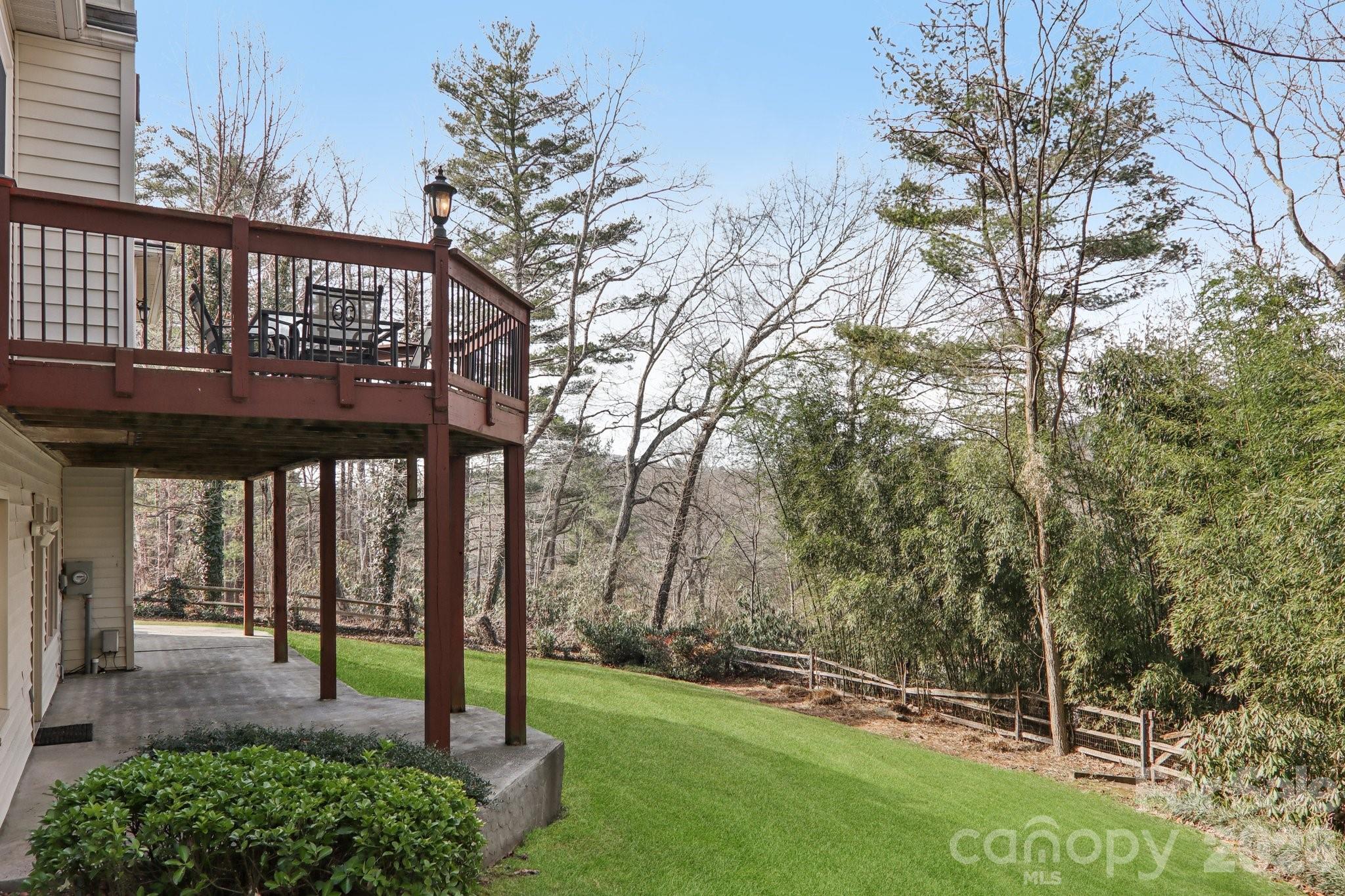 741 Zelda Court — Hendersonville