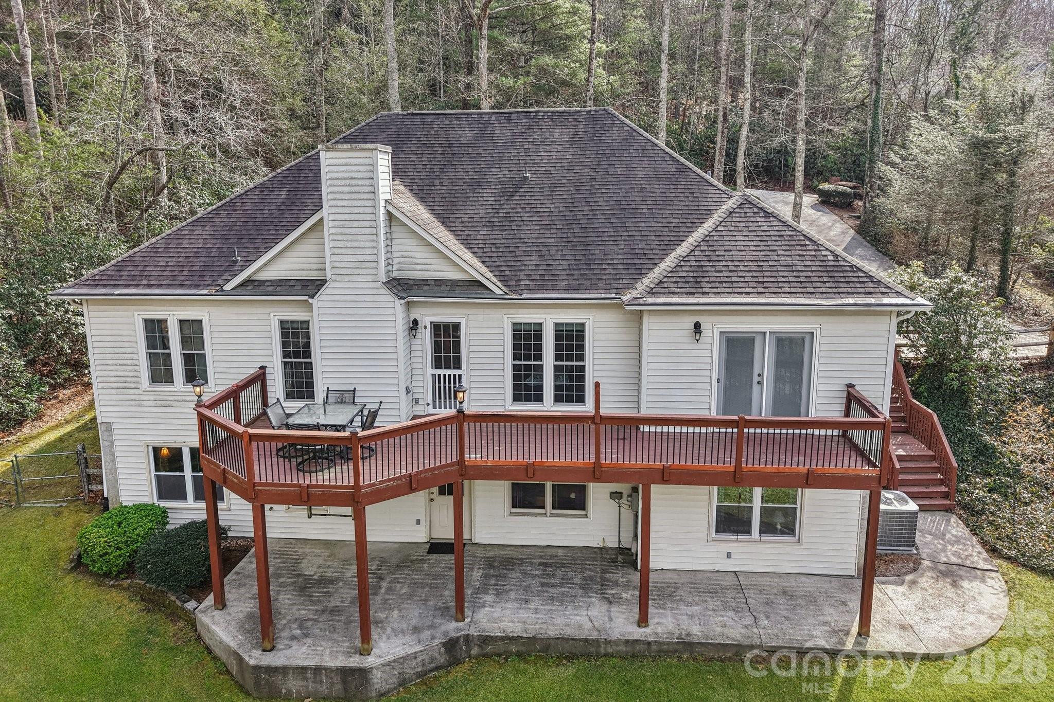 741 Zelda Court — Hendersonville
