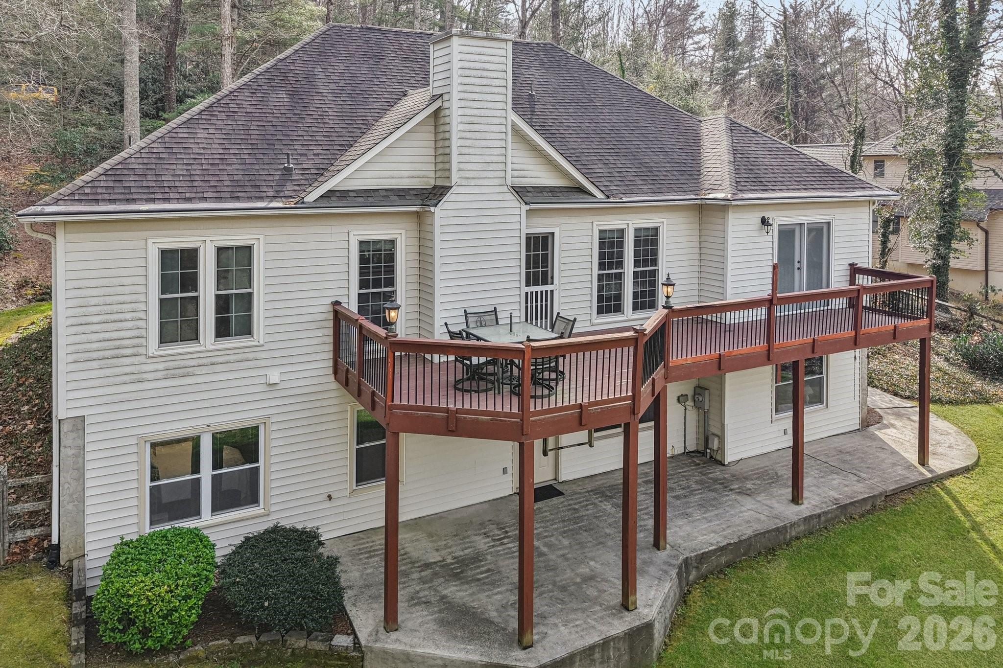 741 Zelda Court — Hendersonville