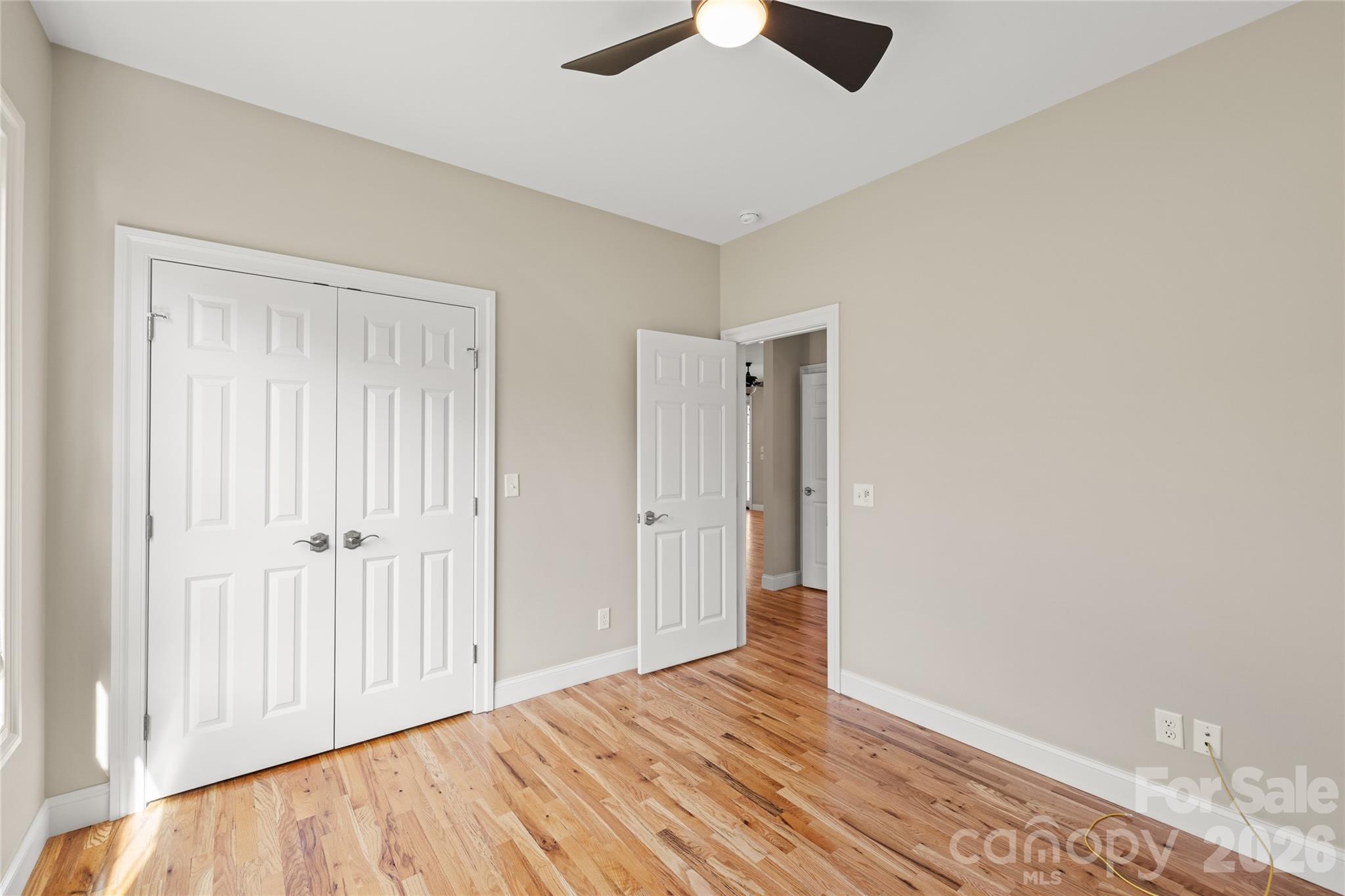 490 Mapleton Lane — Columbus