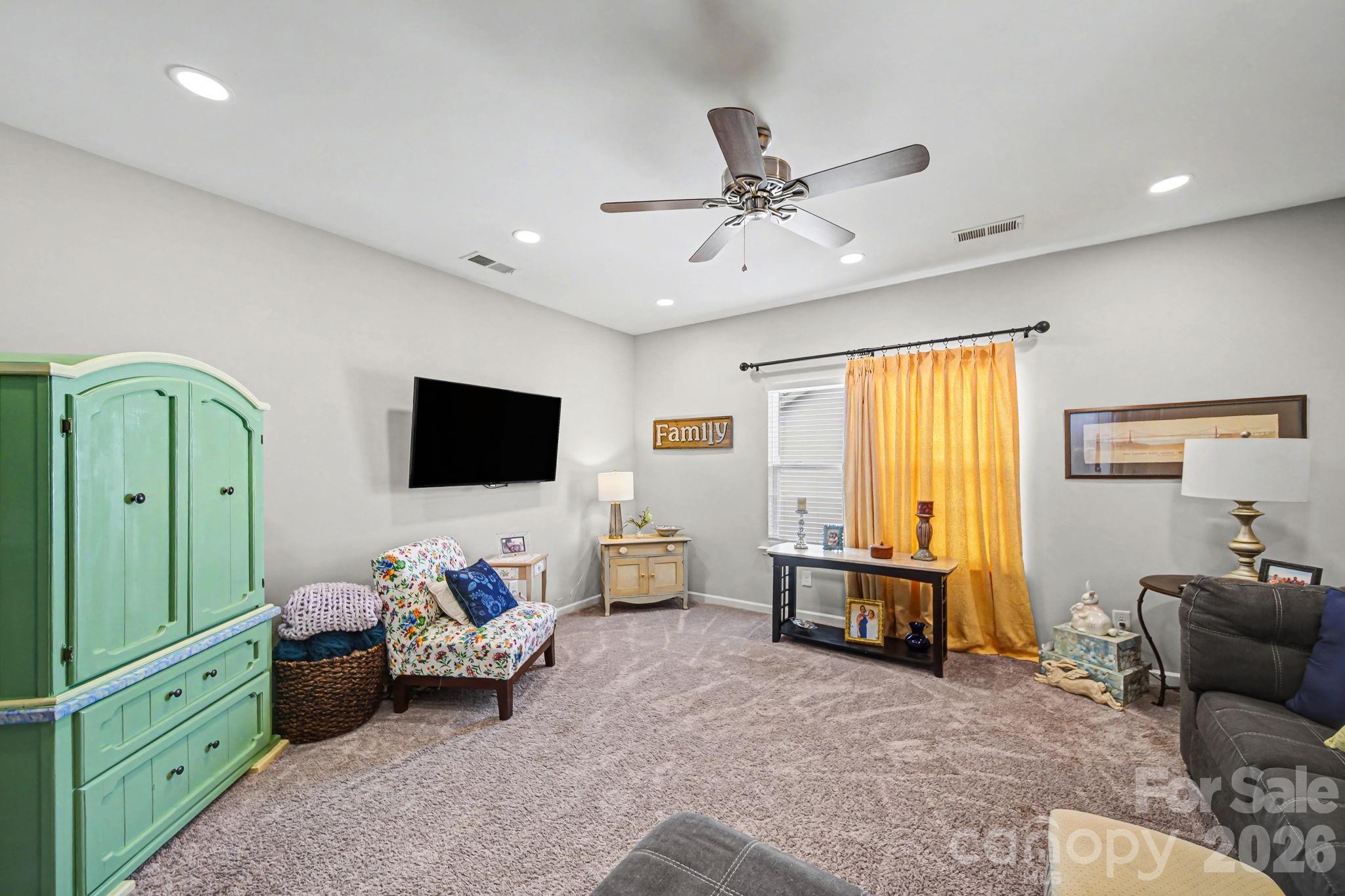 4612 Poinsettia Avenue — Gastonia