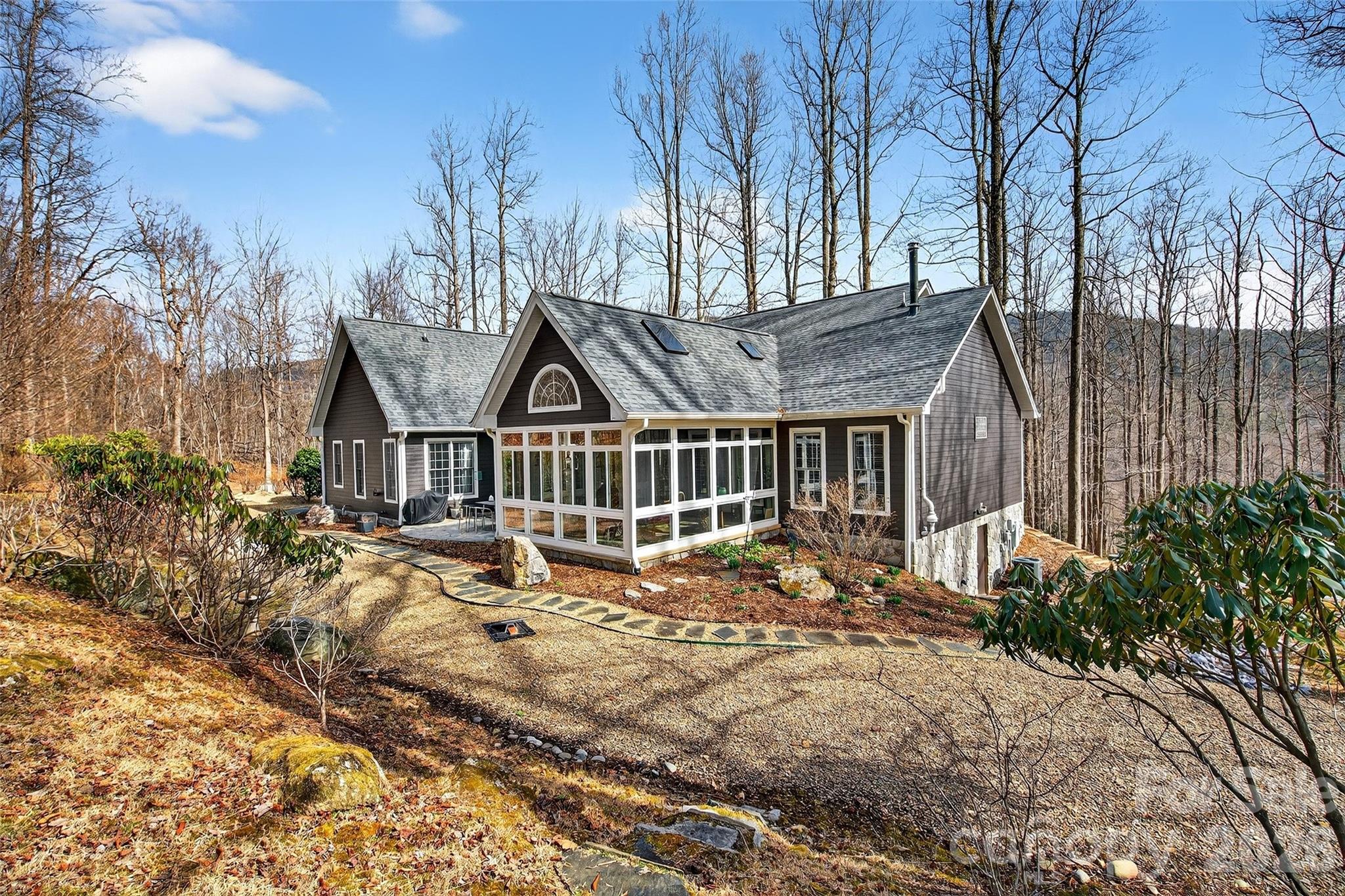 219 Catawba Drive — Marion