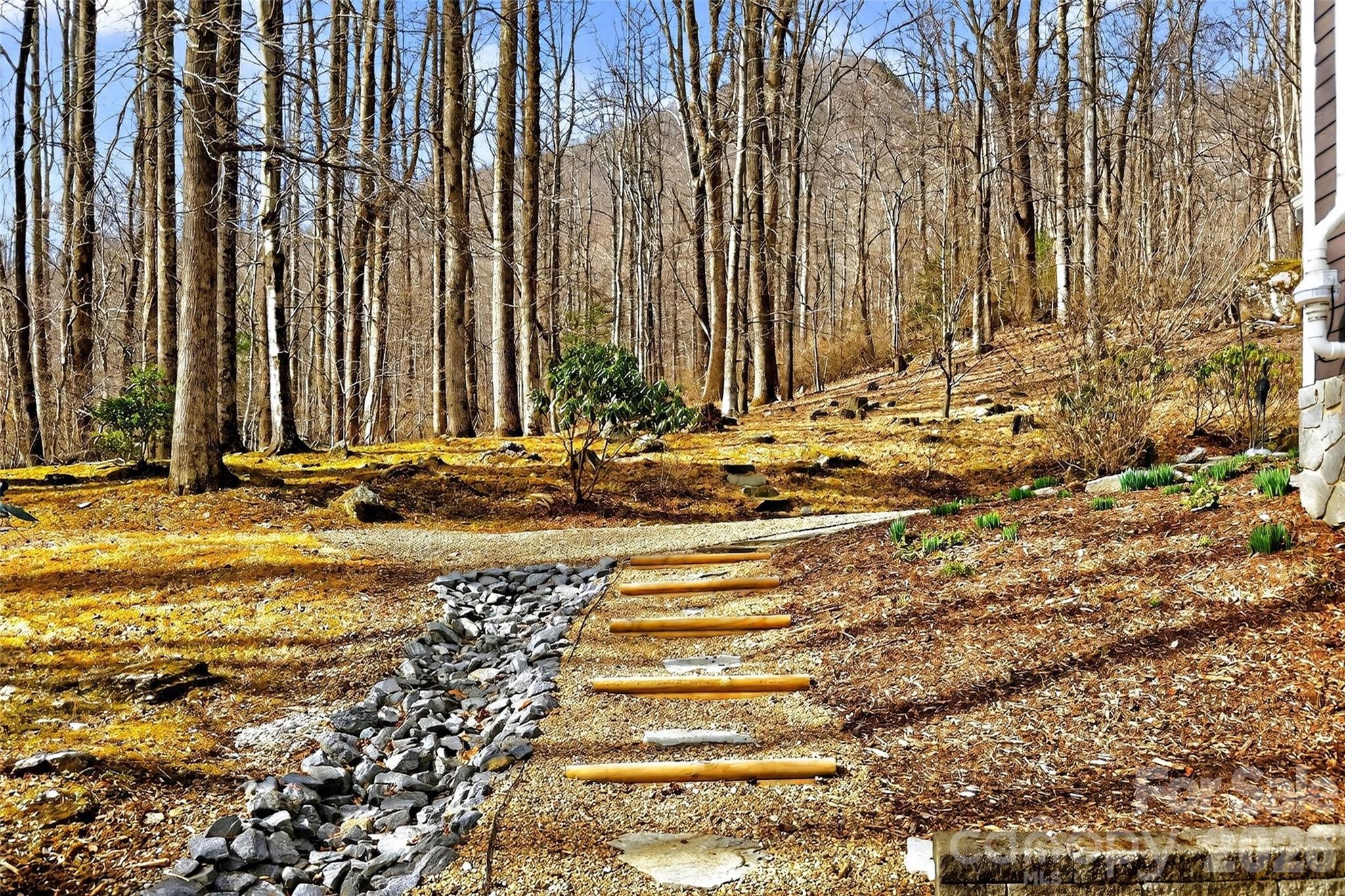 219 Catawba Drive — Marion