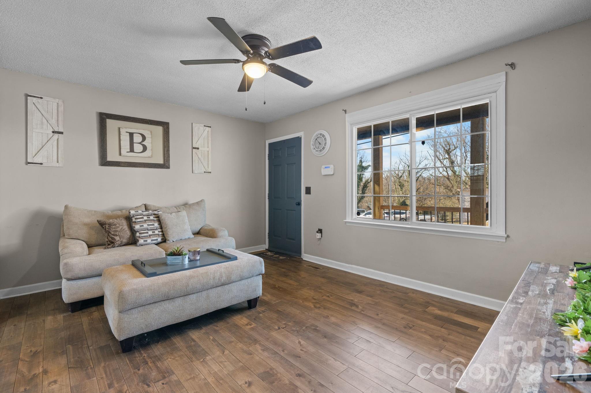 606 Prospect Street NW — Lenoir