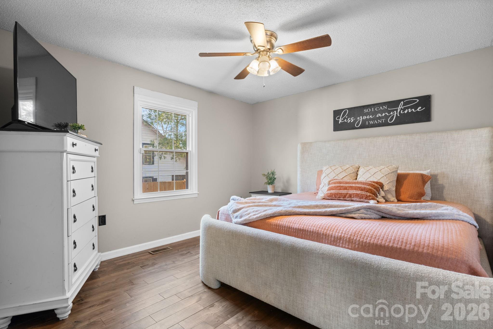 606 Prospect Street NW — Lenoir